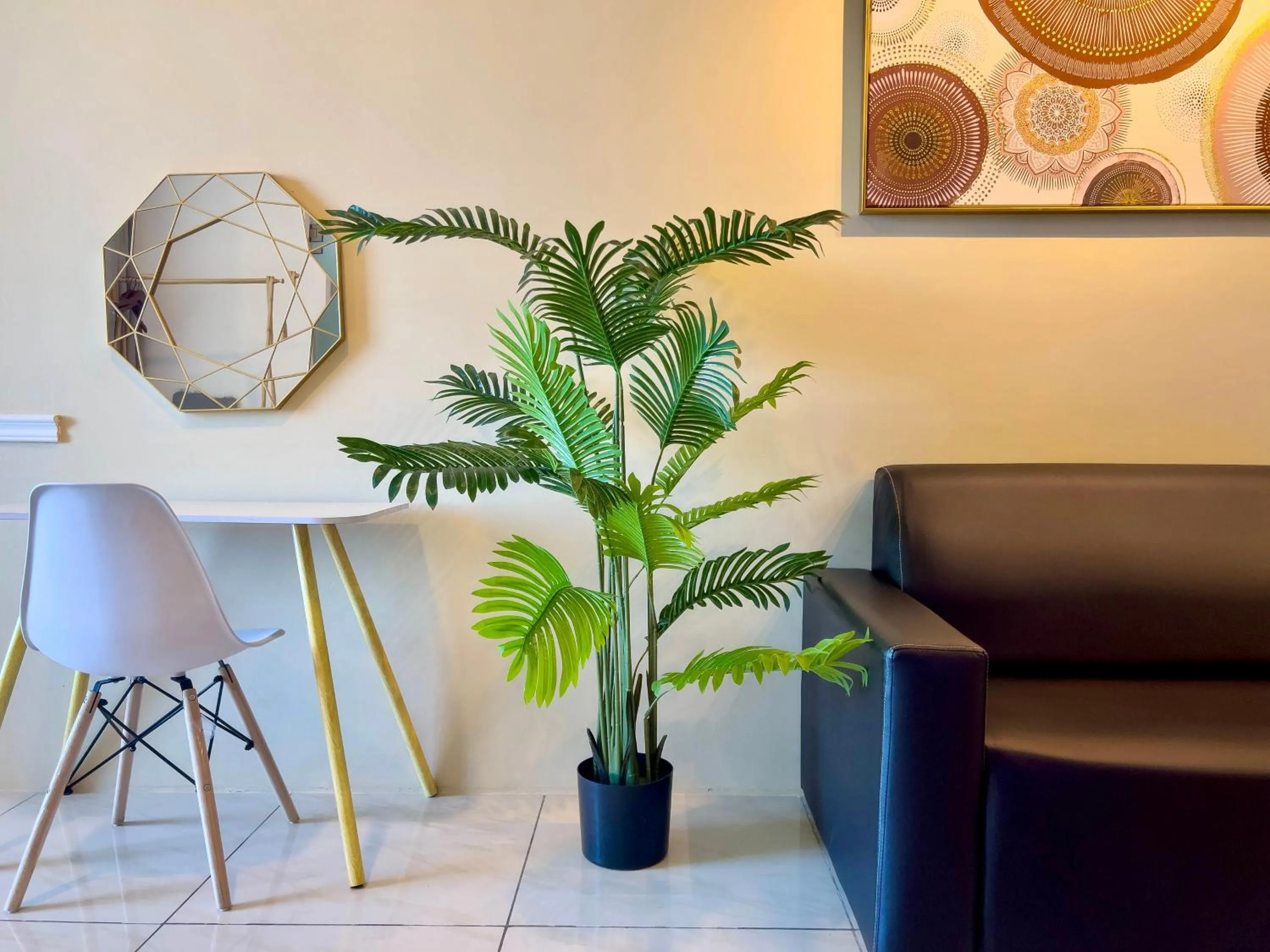 Hush Inn at ITCC Manhattan Suites