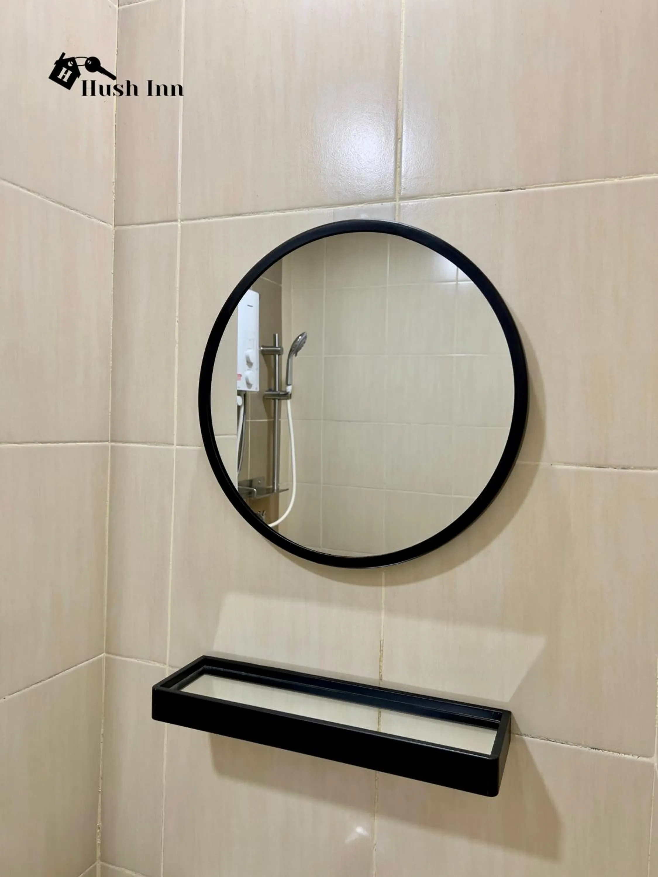 Bathroom in Hush Inn at ITCC Manhattan Suites