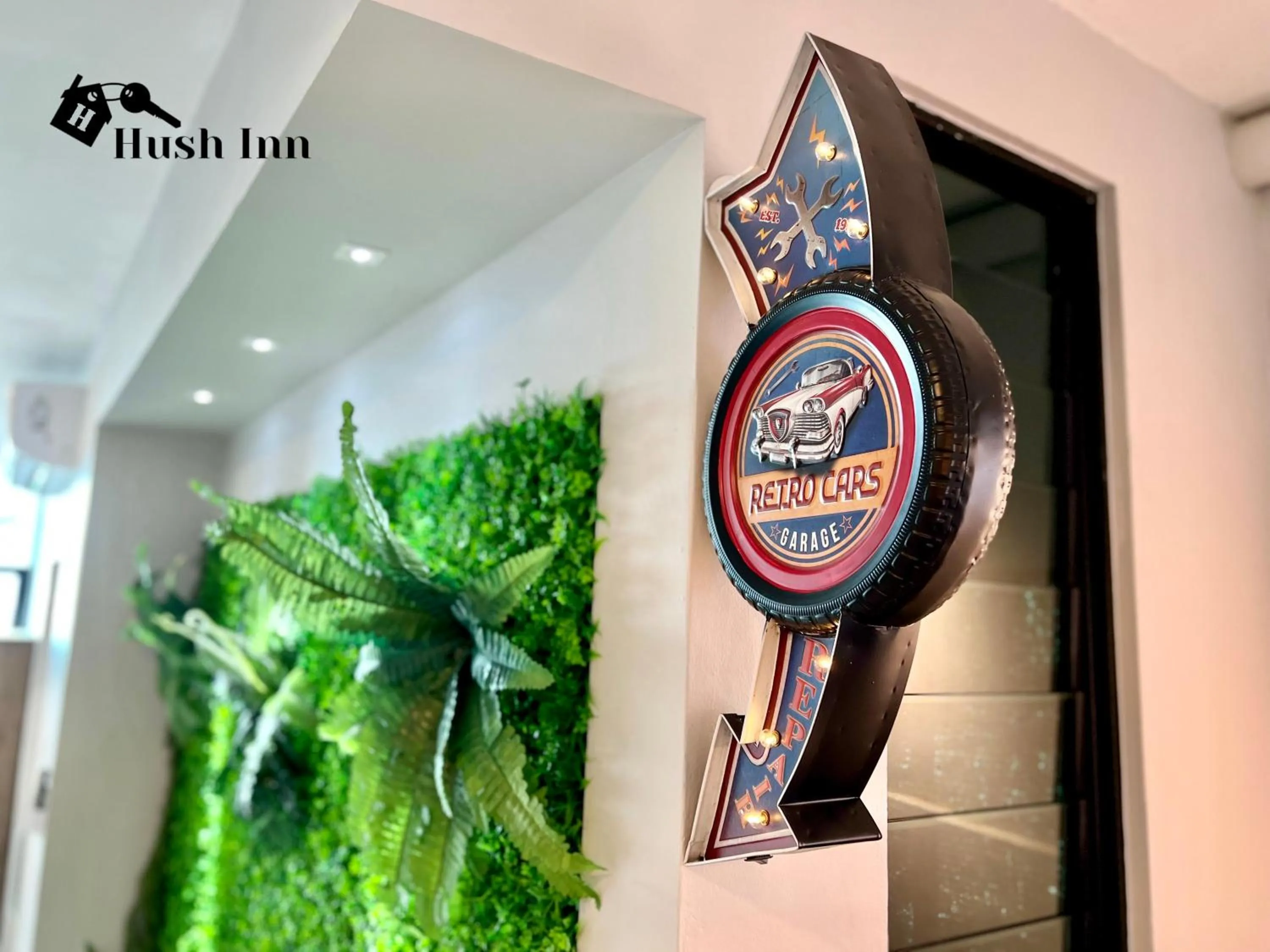 Decorative detail in Hush Inn at ITCC Manhattan Suites