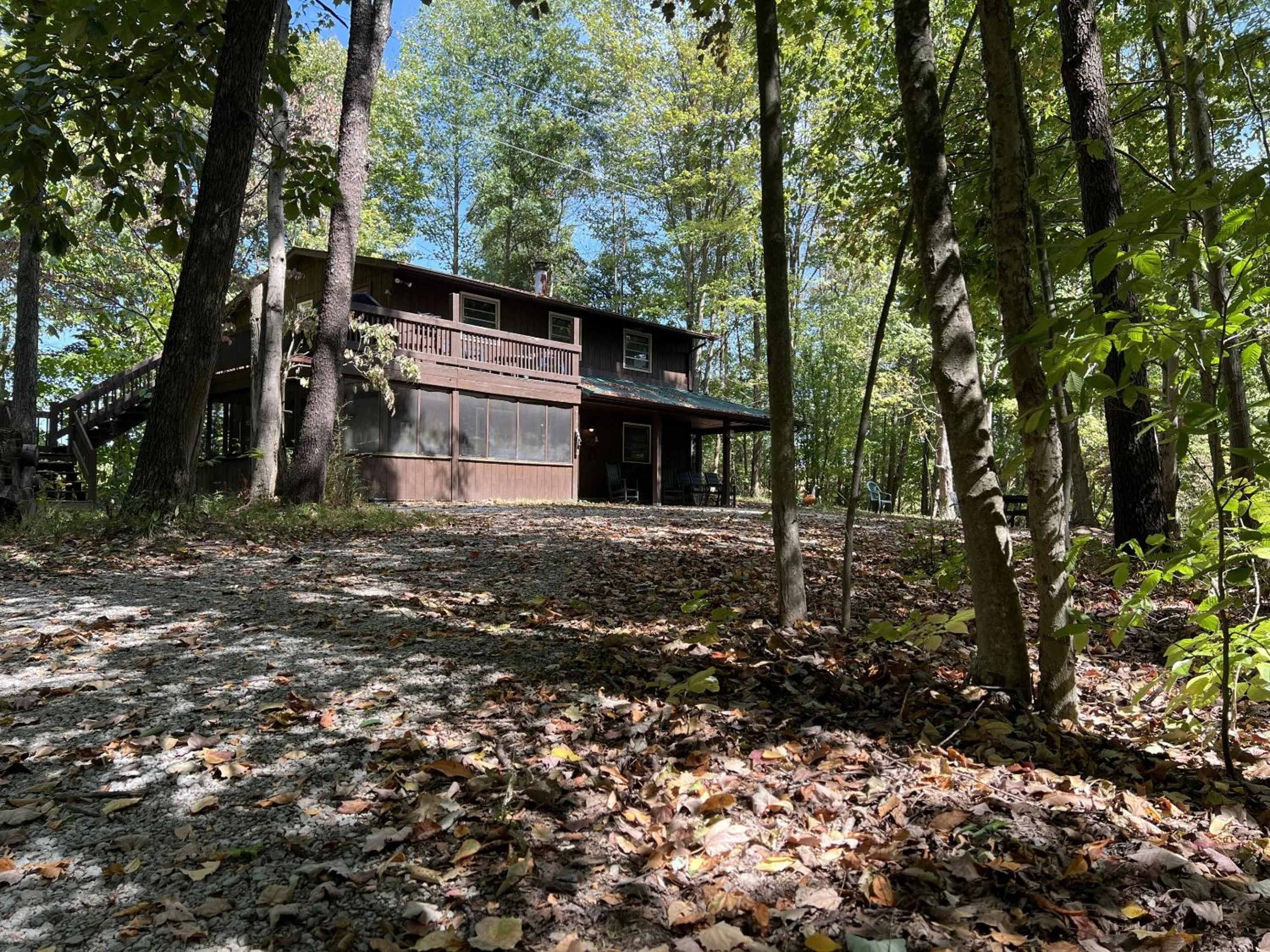 Property building in Rock Stalls Lodge Hocking Hills