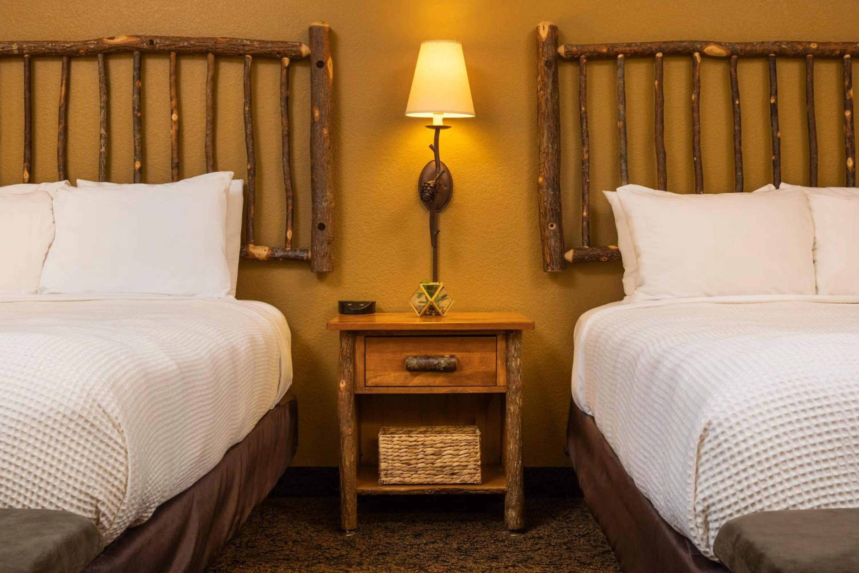 Bed in bantr Grand Hotel Wausau - Rothschild