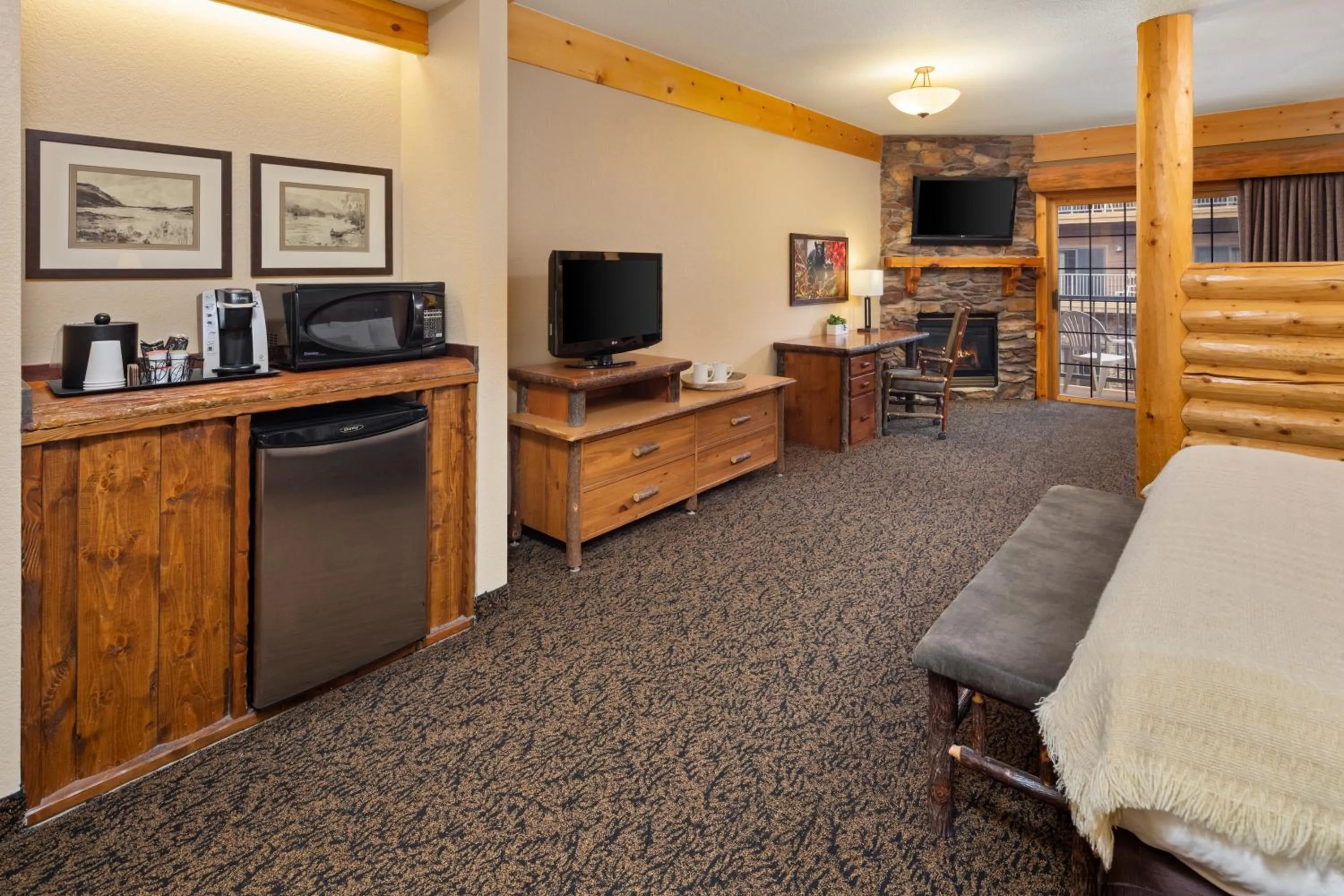 TV and multimedia in bantr Grand Hotel Wausau - Rothschild