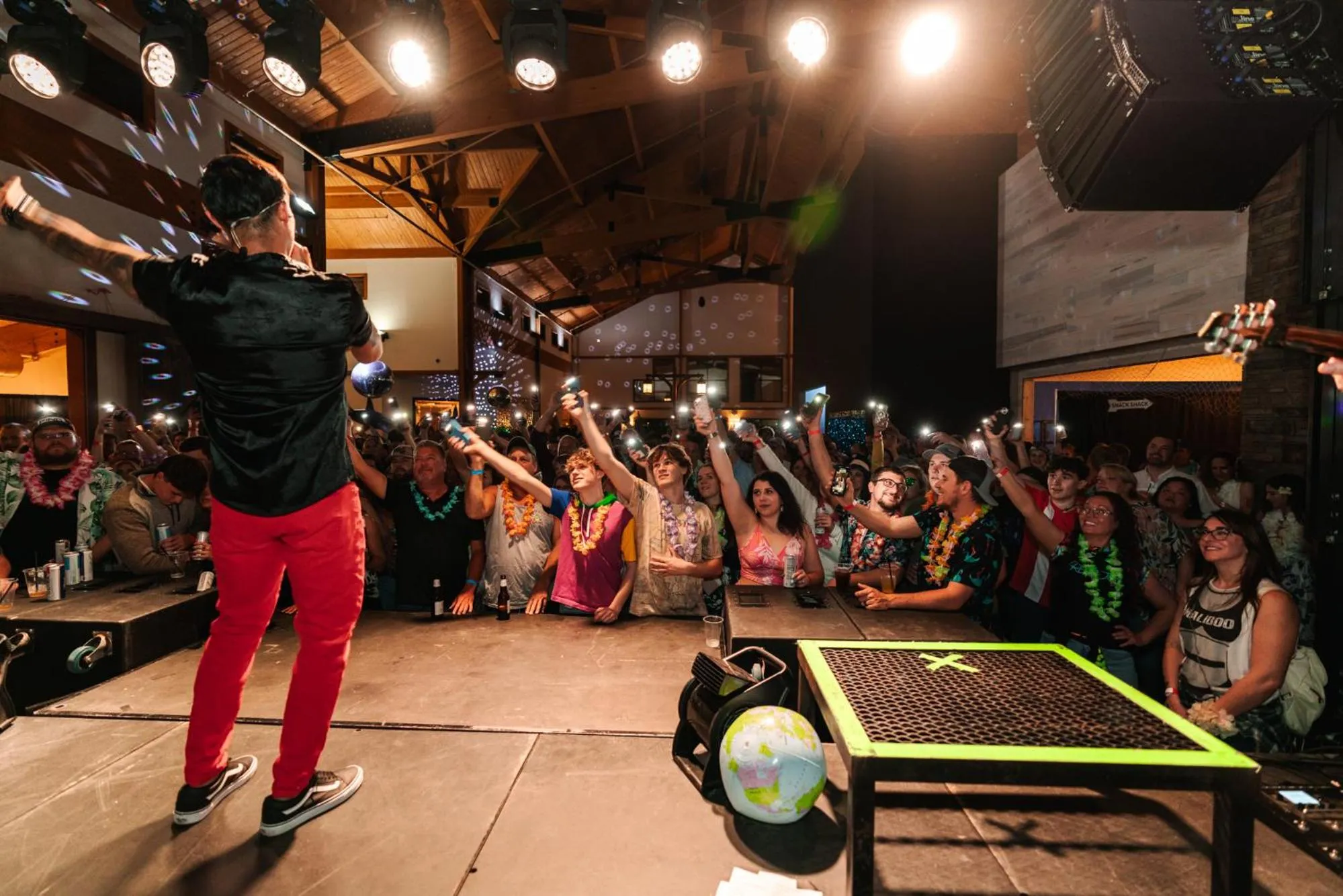 Entertainment in bantr Grand Hotel Wausau - Rothschild