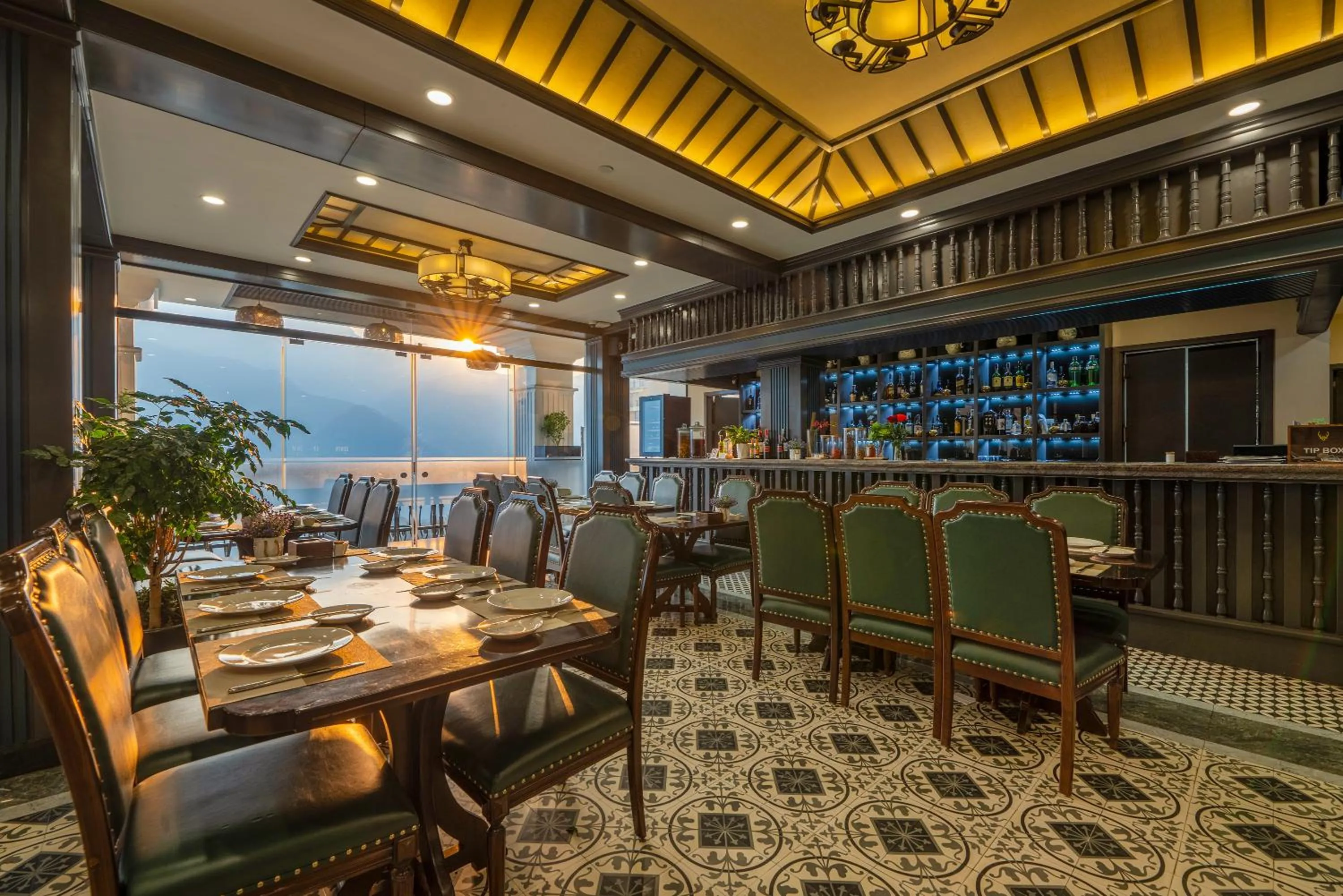 Restaurant/places to eat in DeLaSol Sapa - Central Boutique Hotel