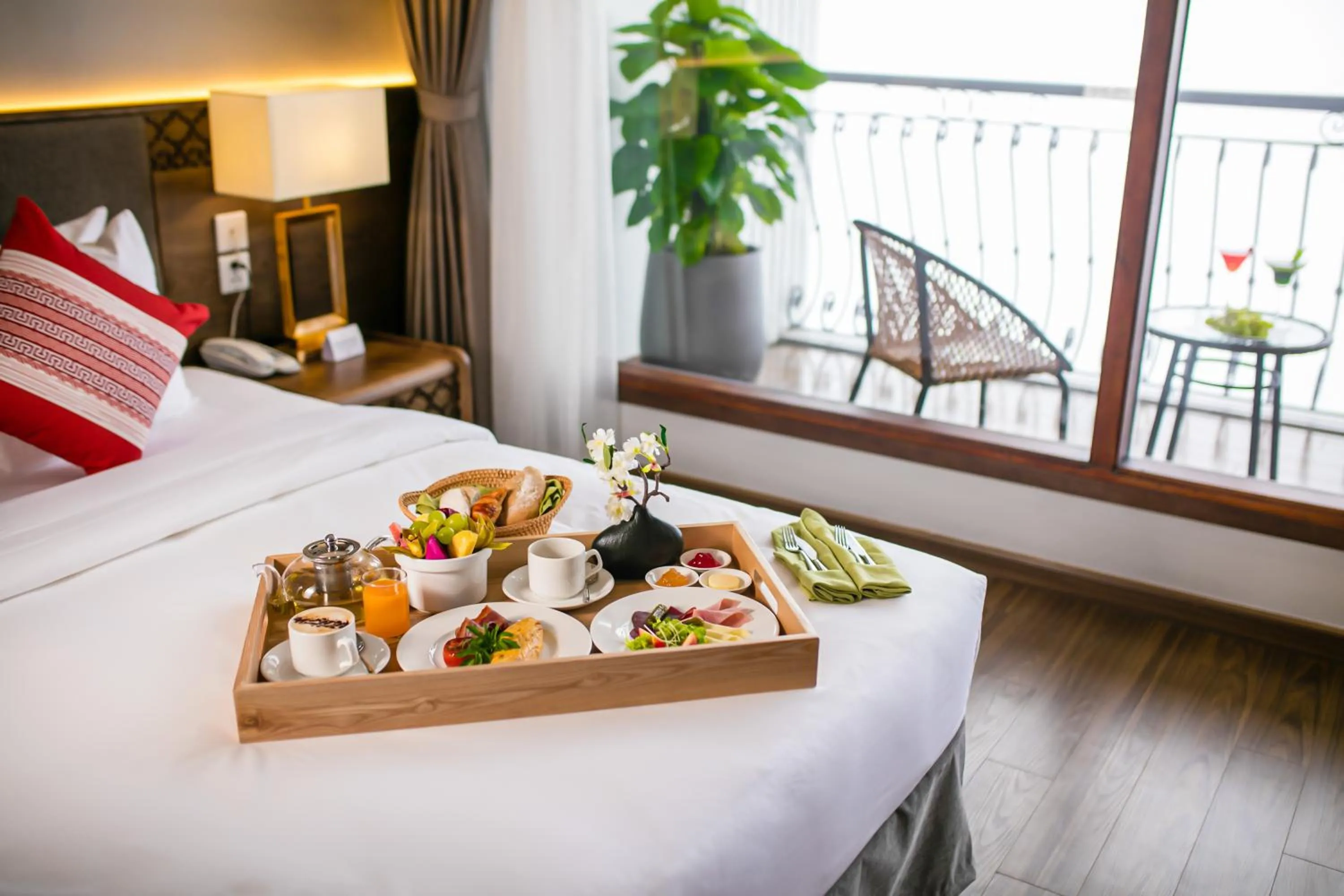 Food and drinks, Bed in DeLaSol Sapa - Central Boutique Hotel