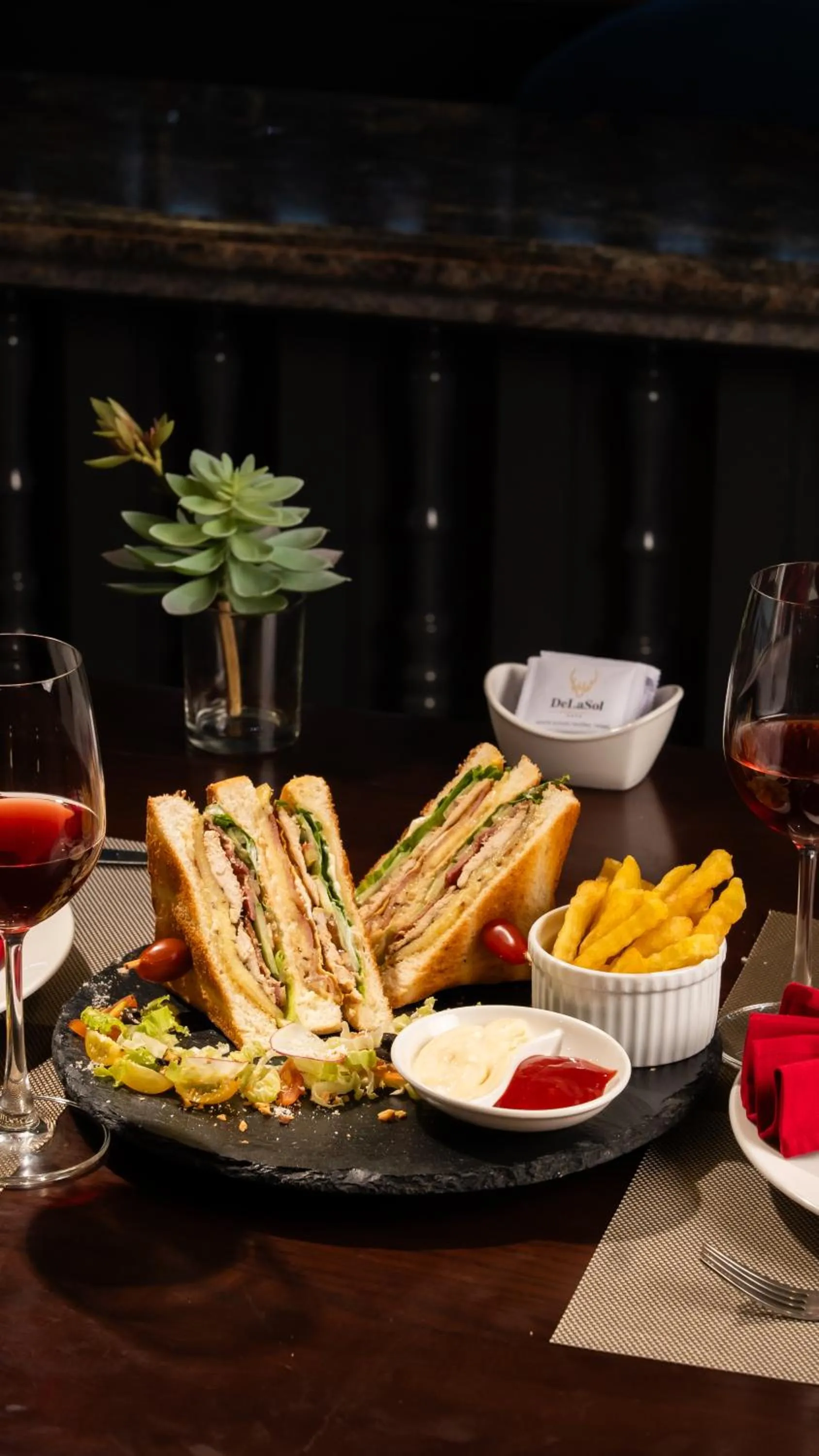 Restaurant/places to eat in DeLaSol Sapa - Central Boutique Hotel