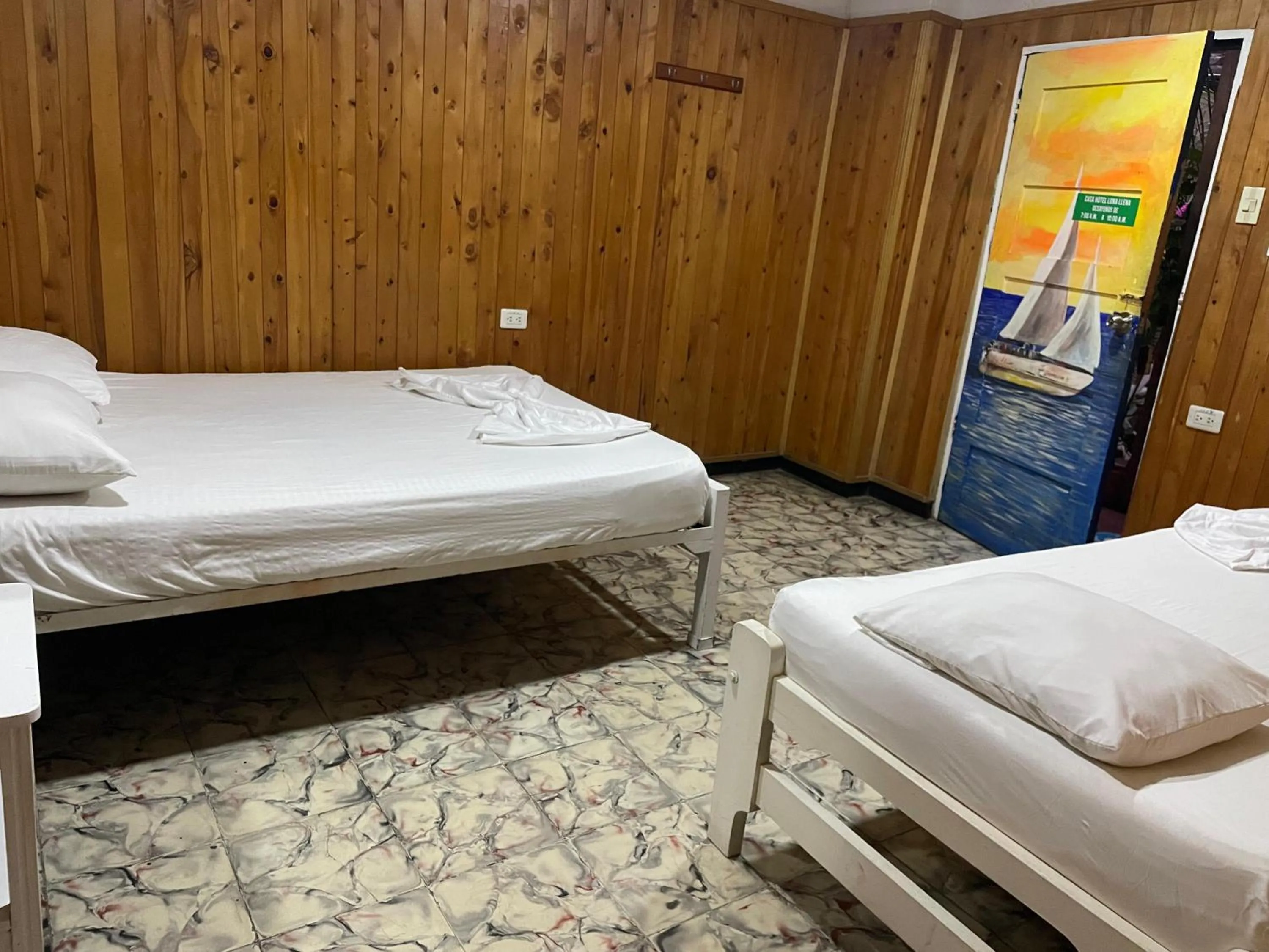 Bed in Hostal Luna Llena Getsemaní