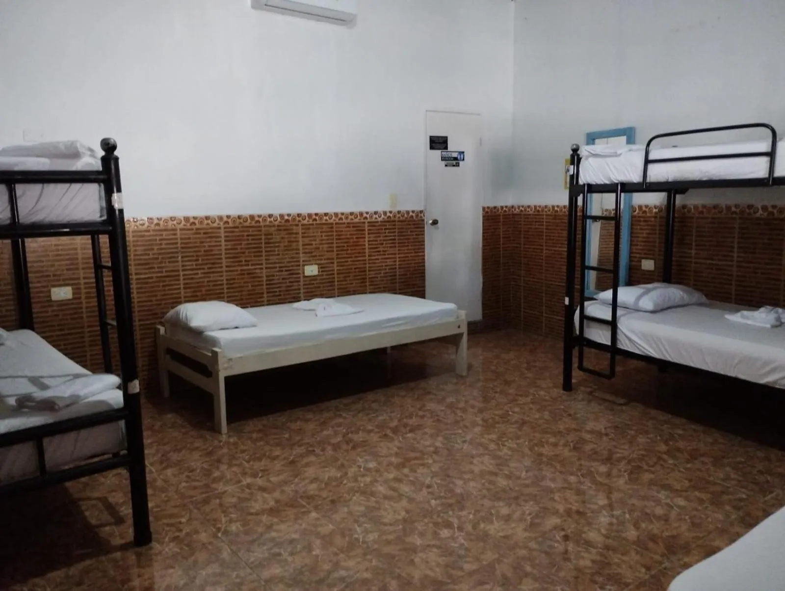 Bed in Hostal Luna Llena Getsemaní