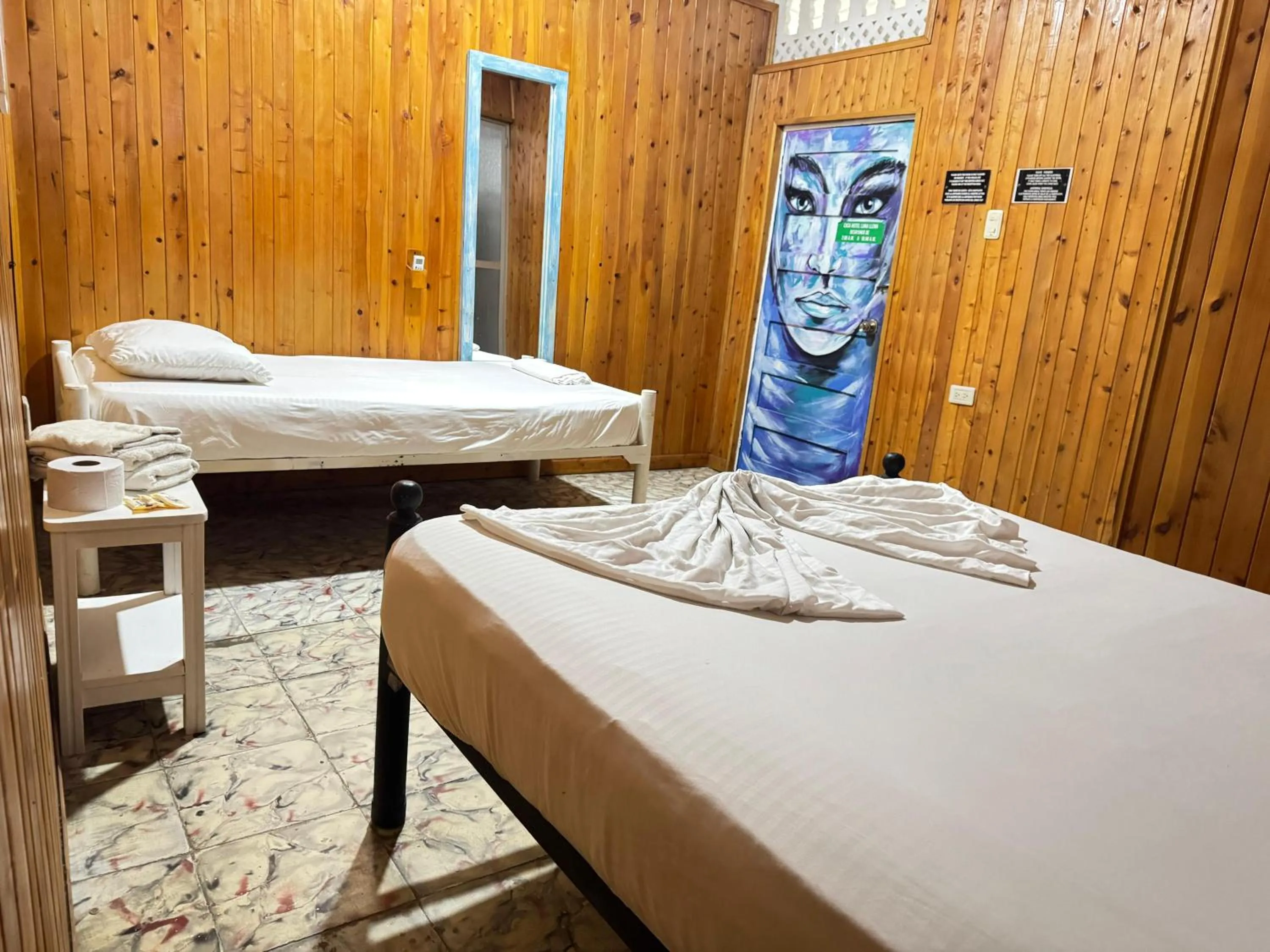 Bed in Hostal Luna Llena Getsemaní