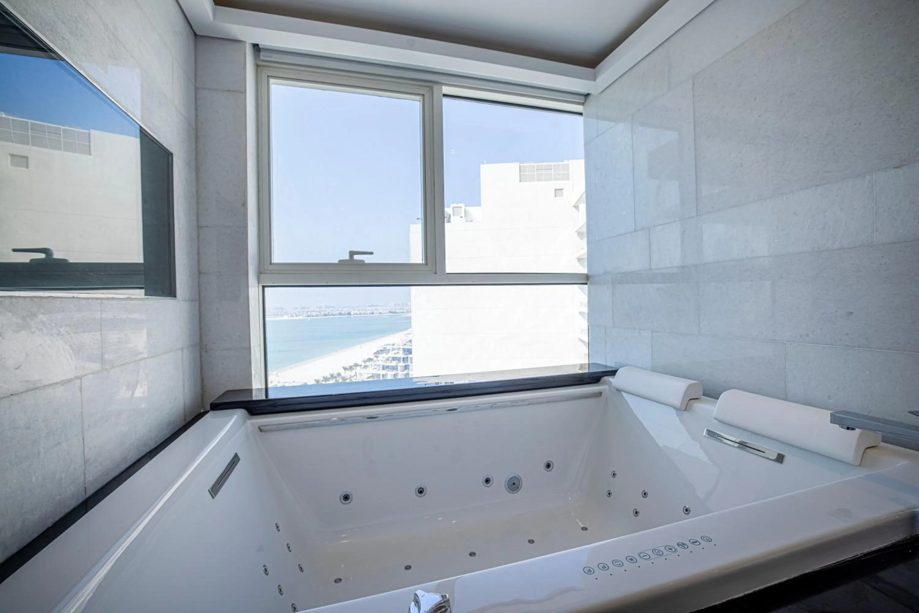 Five Palm Luxury Penthouse Full Marina View & Private Pool