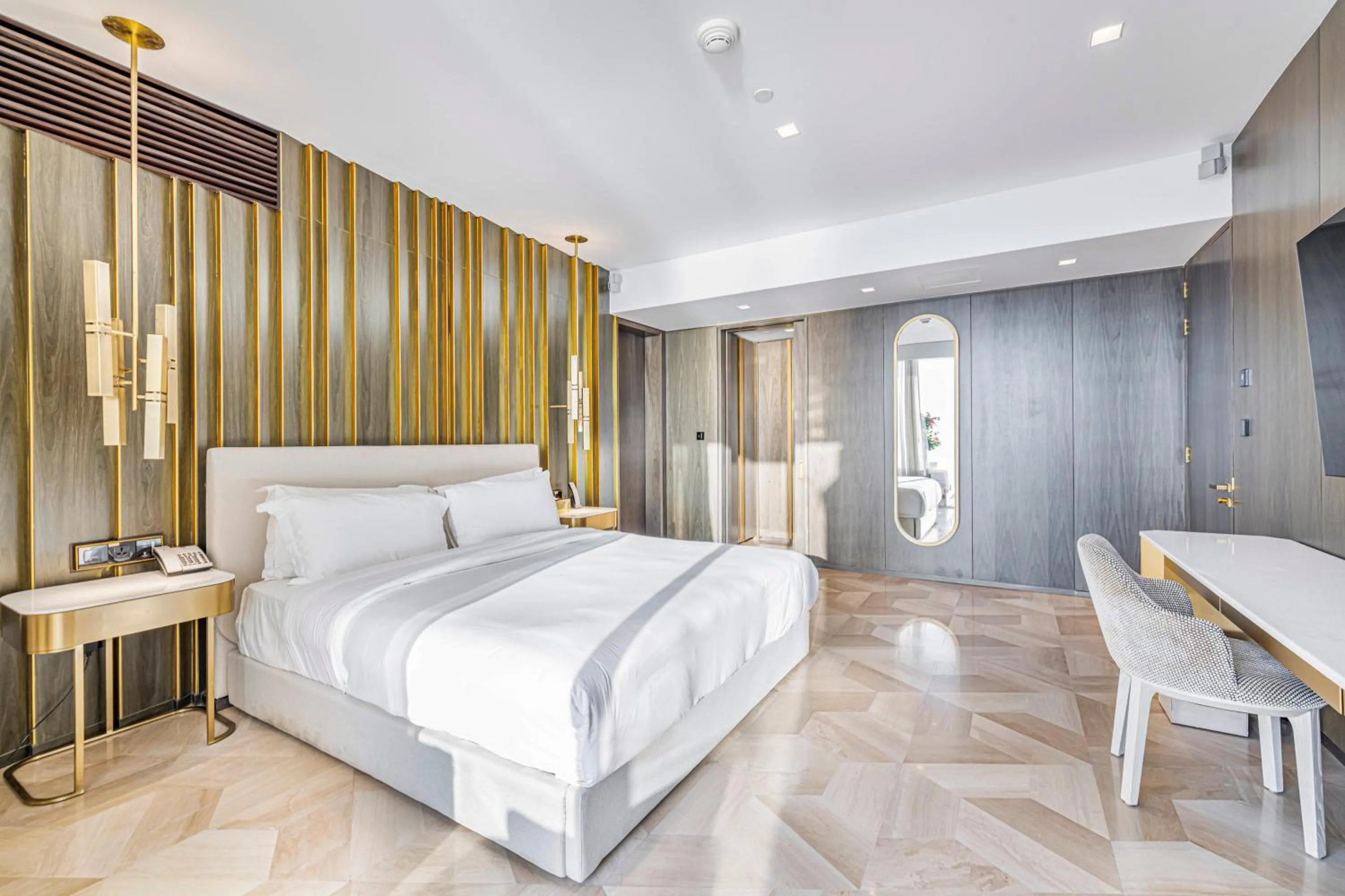 Five Palm Luxury Penthouse Full Marina View & Private Pool