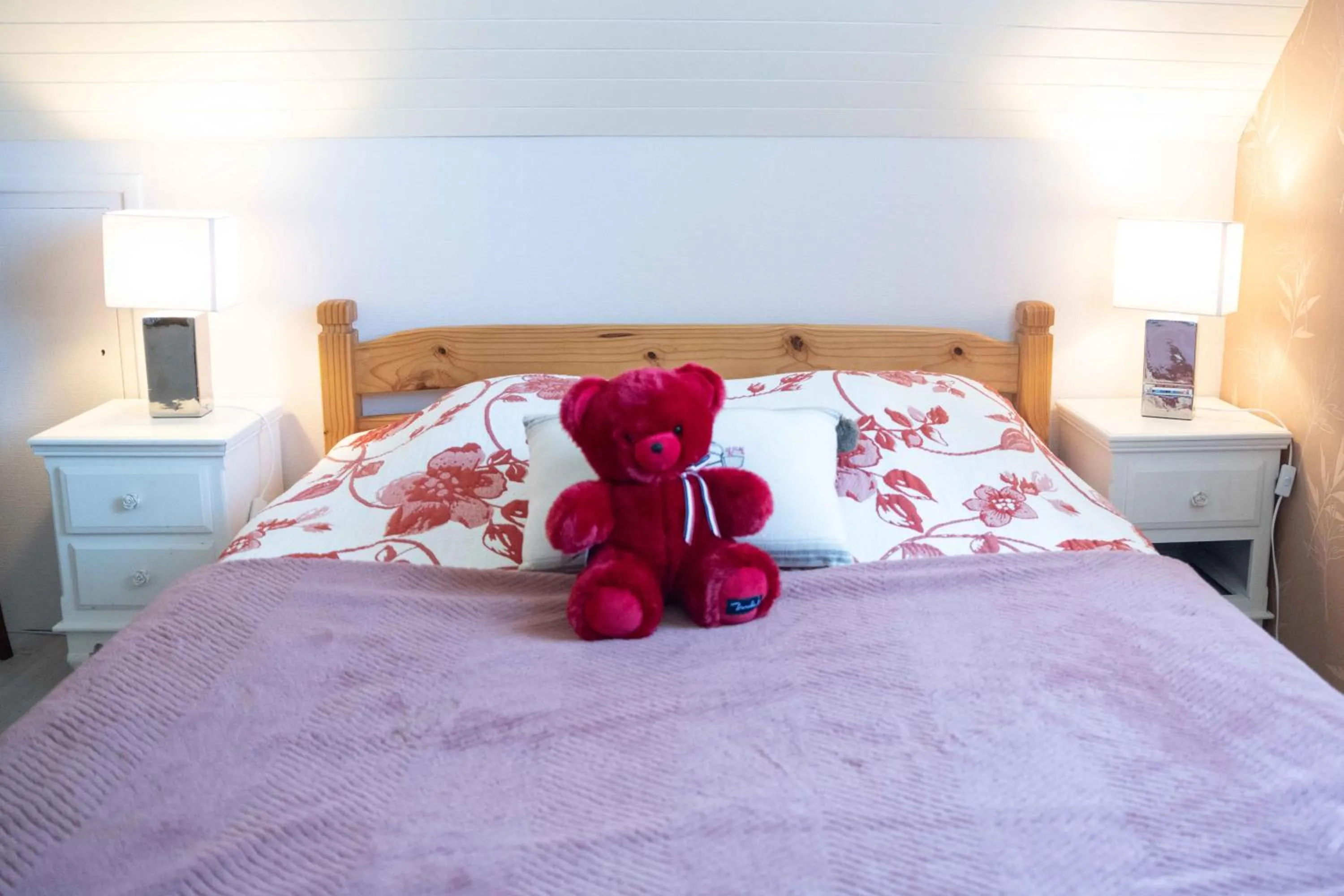 Bed in Chez Jocelyne Lhermite