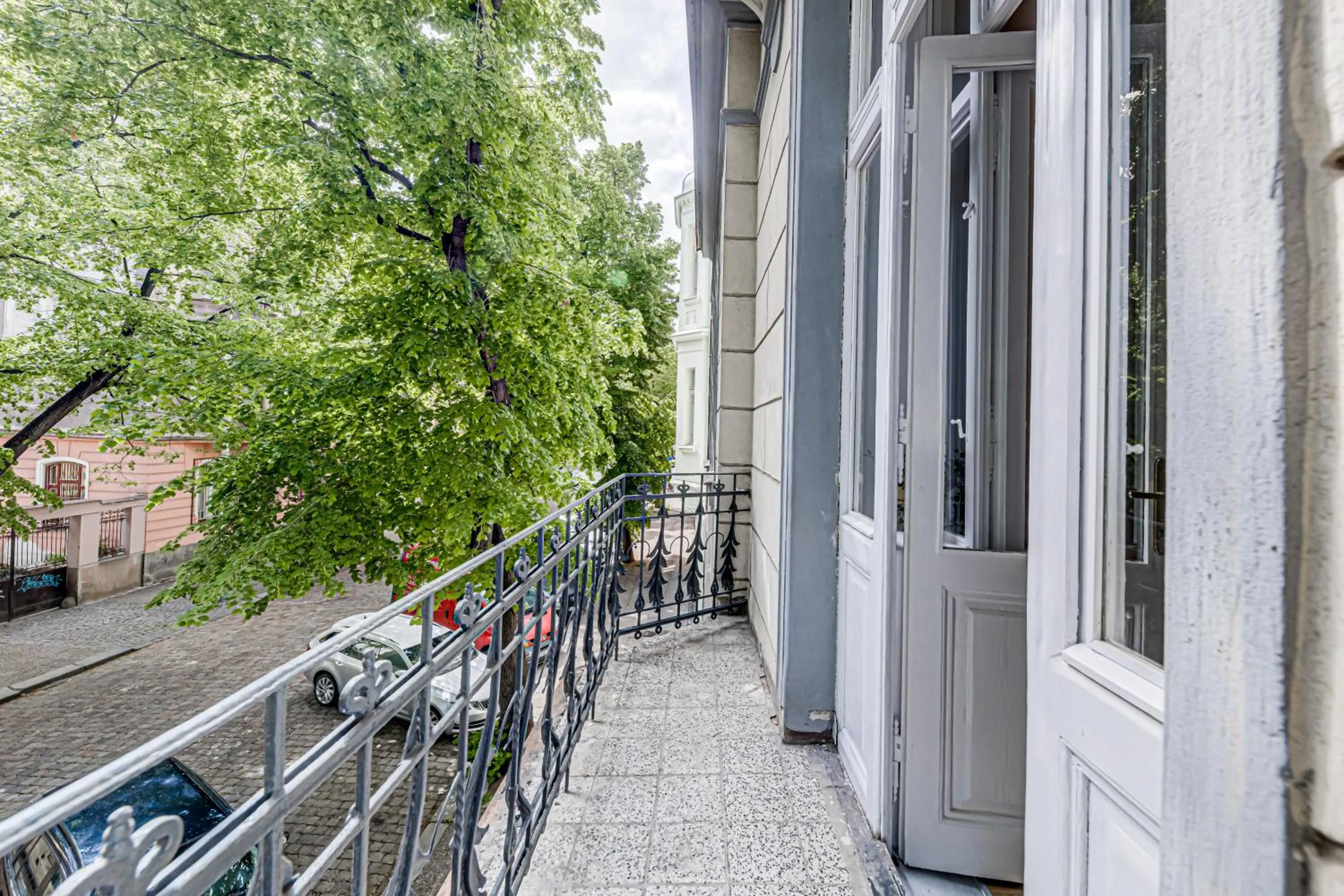 Kaizl Park Residence