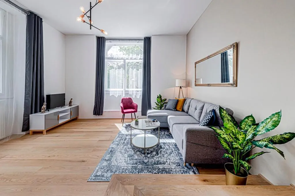 Kaizl Park Residence