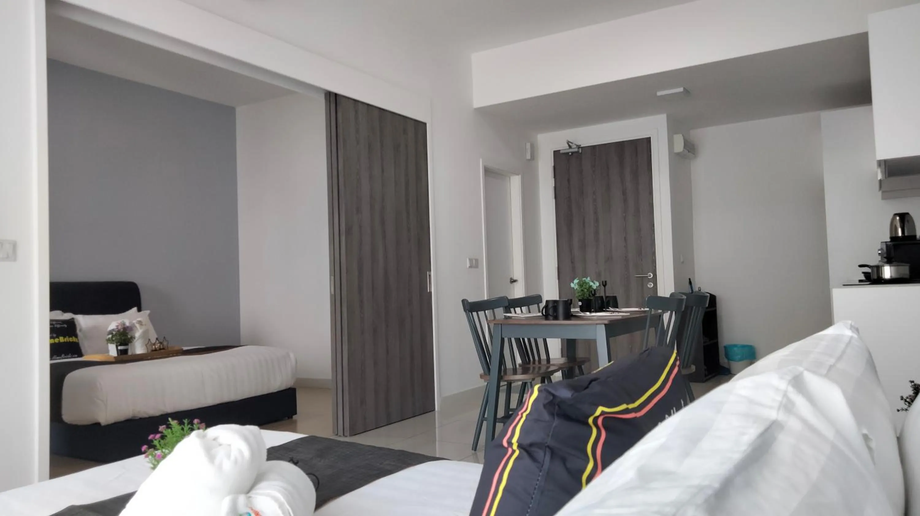 Bed in Continew Residence by HomeBrickz