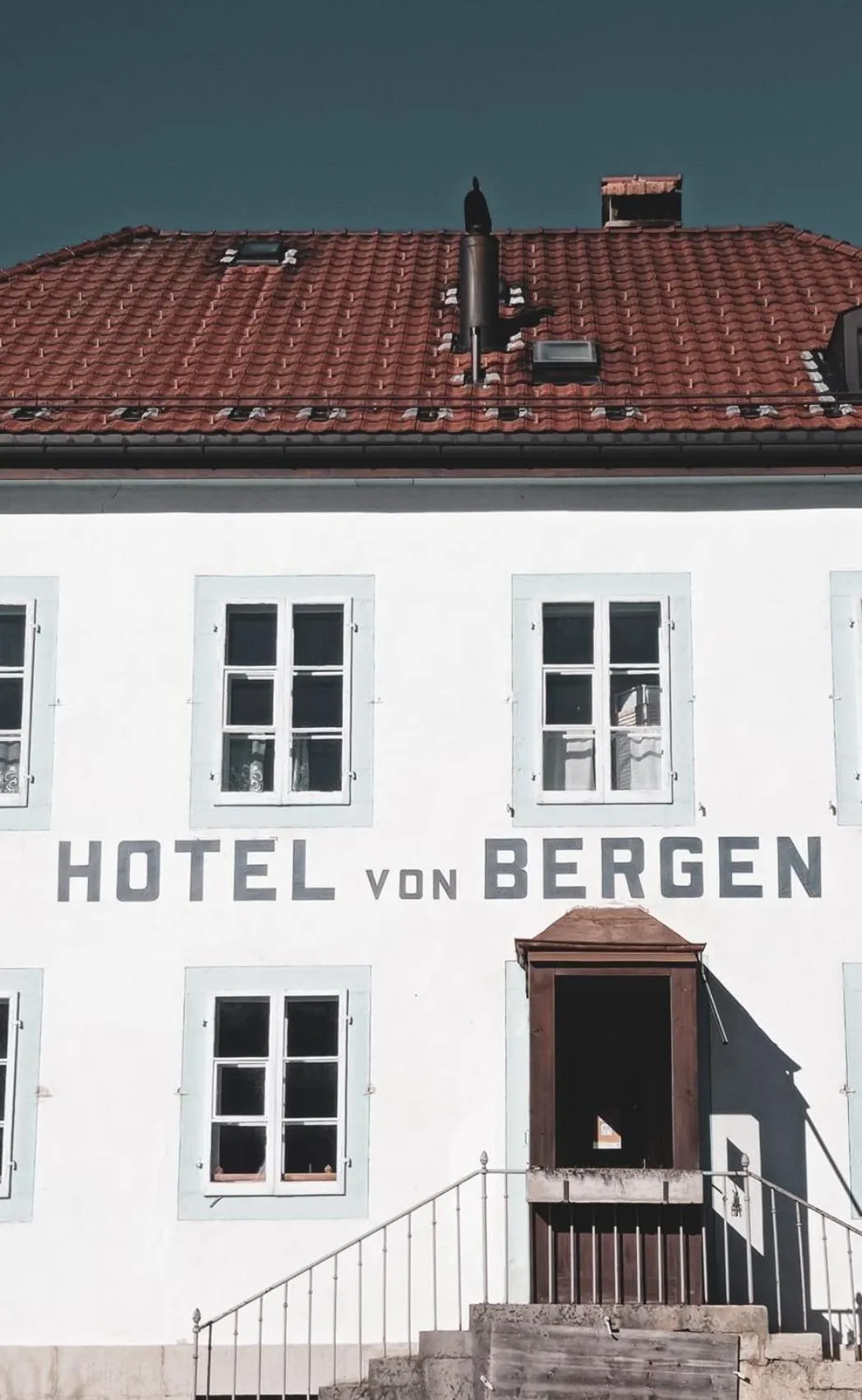 Property building in Hôtel Von Bergen