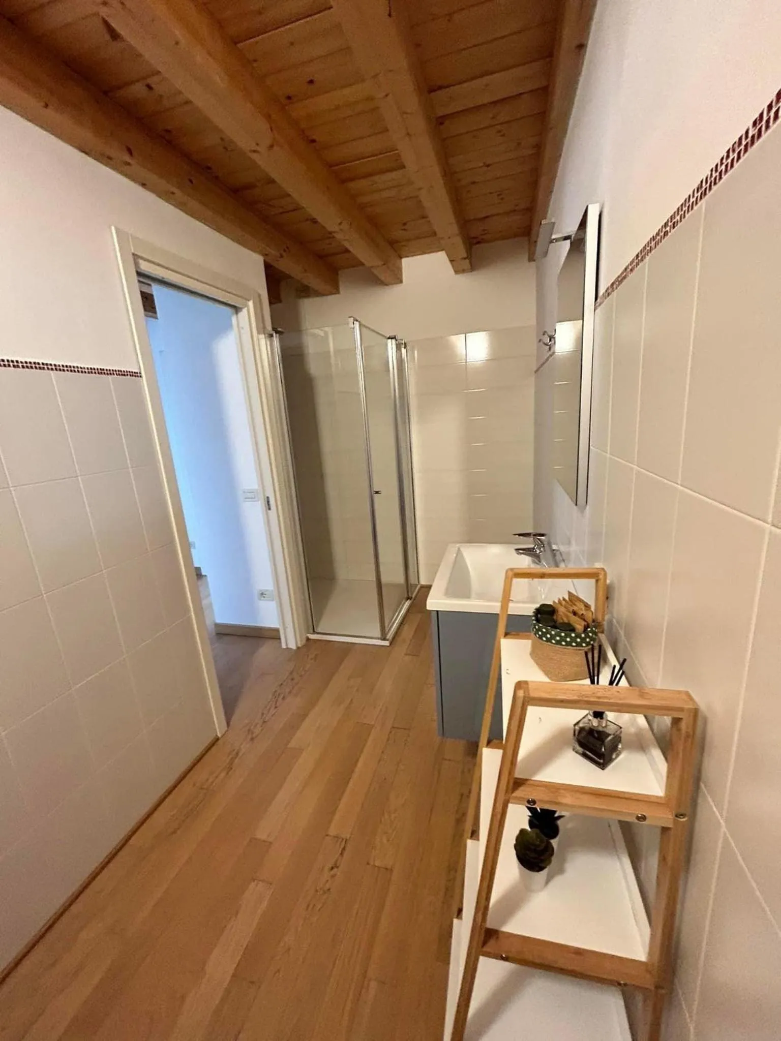 Shower in Villa Borgo Borago
