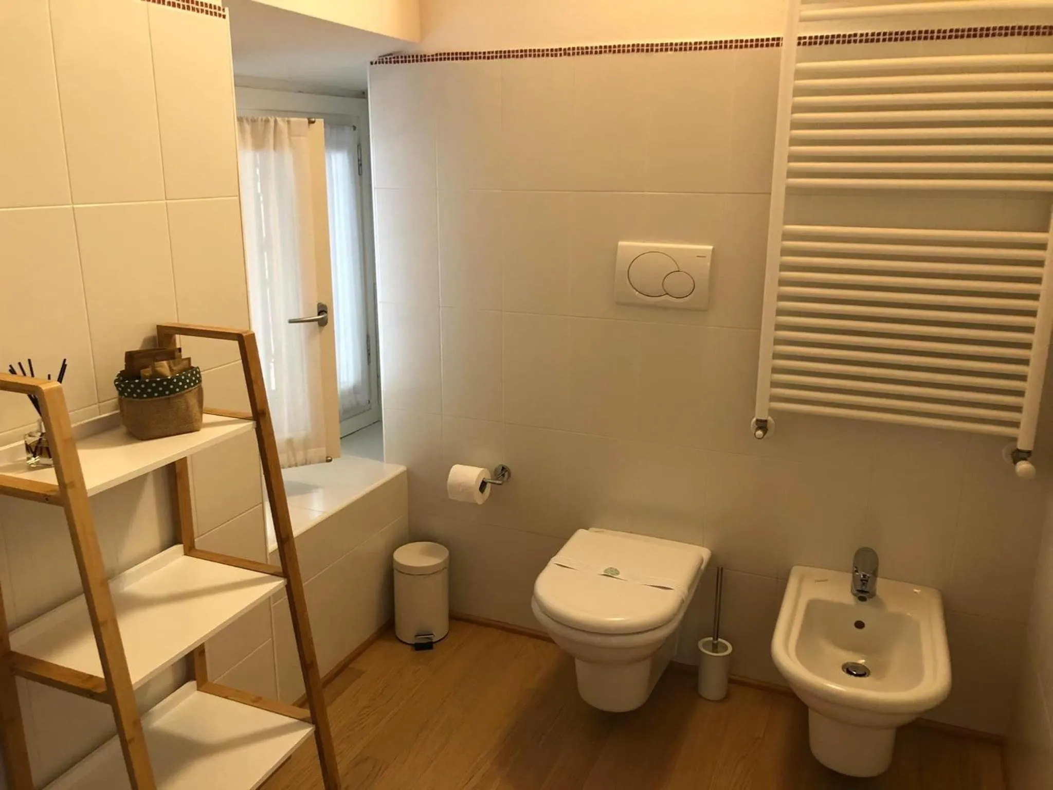 Toilet in Villa Borgo Borago