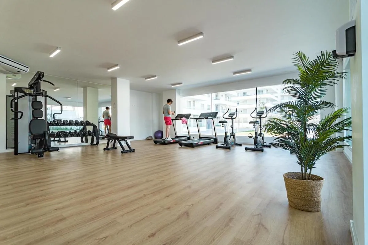 Other in JG- Top modern apartment in Nueva Andalucia
