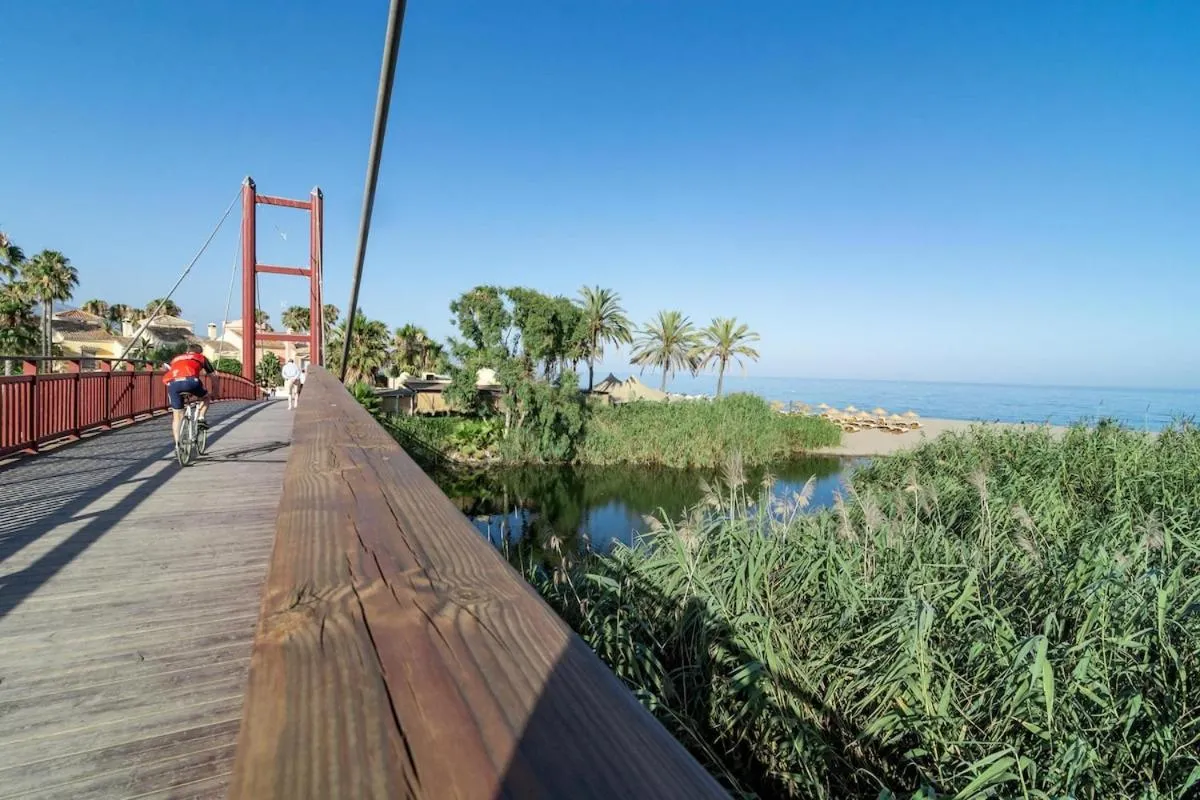 Other in JG- Top modern apartment in Nueva Andalucia