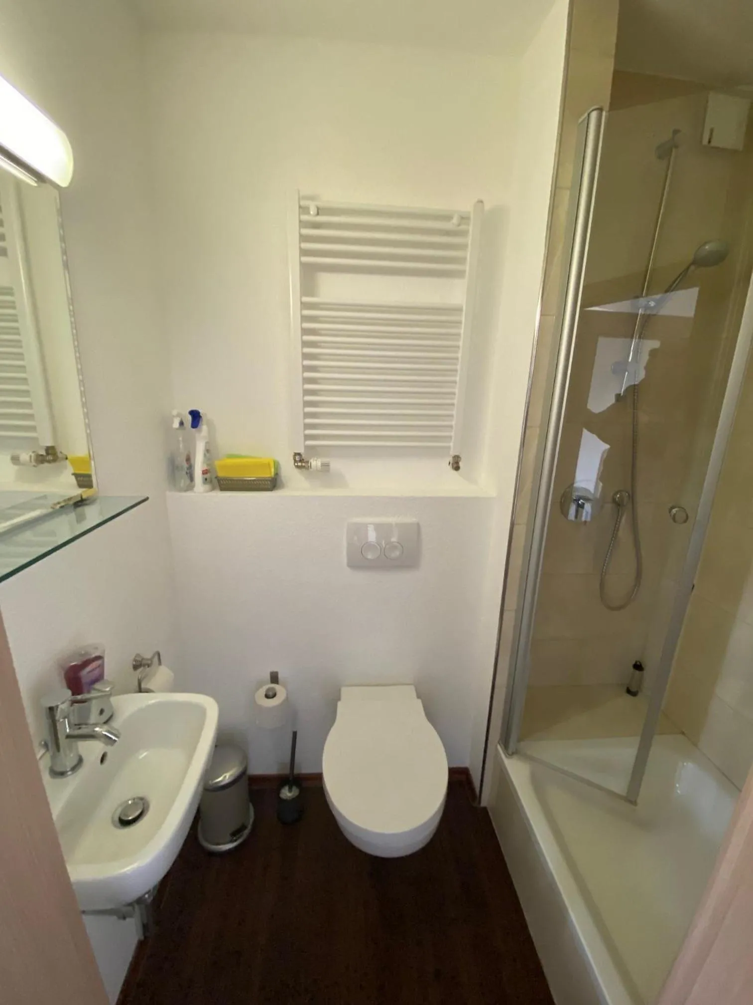Bathroom in Pension Haselmann