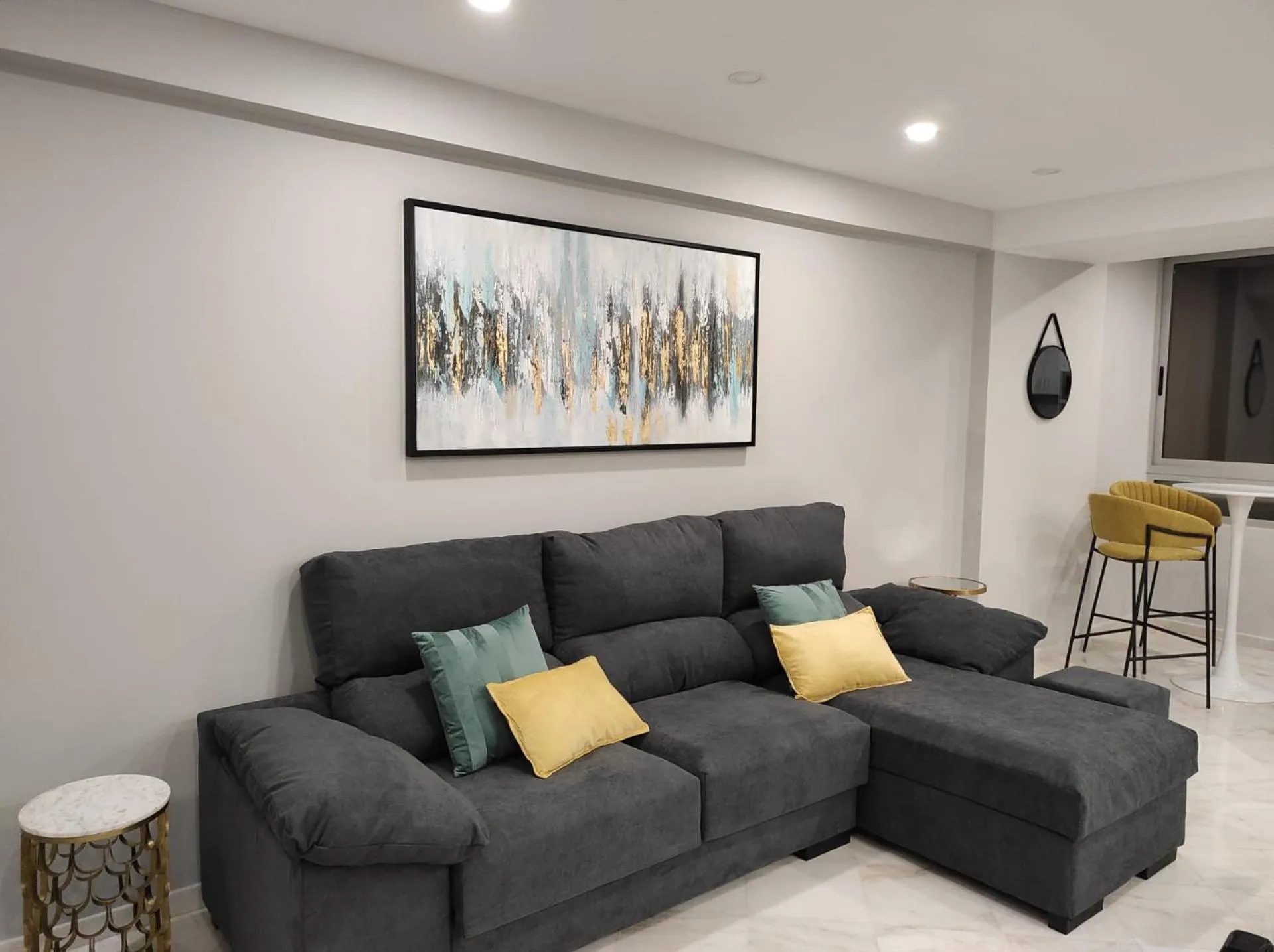 Faro Main Avenue Apartment