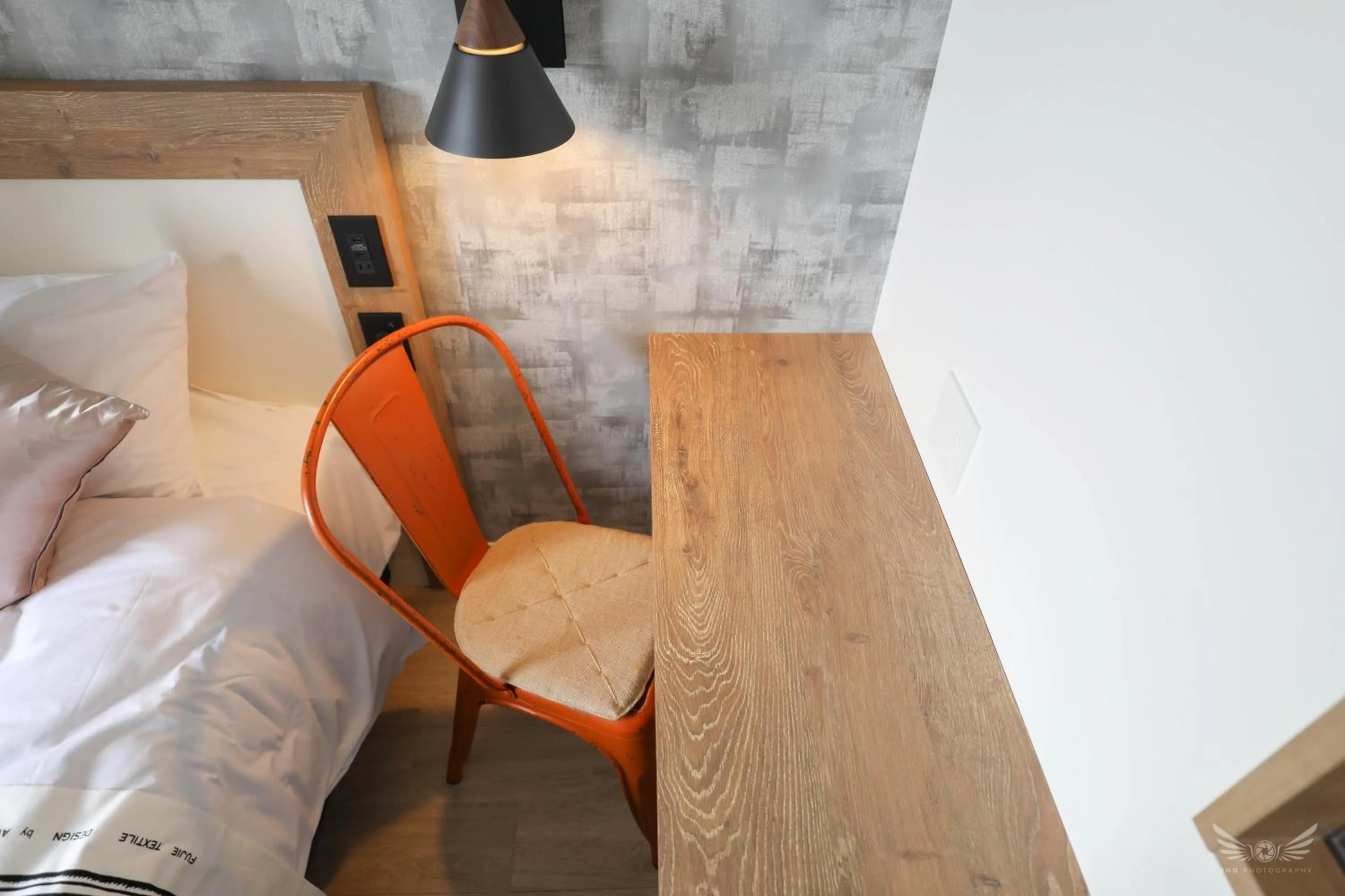 Bed in FFFFFF Hotel エフホテル