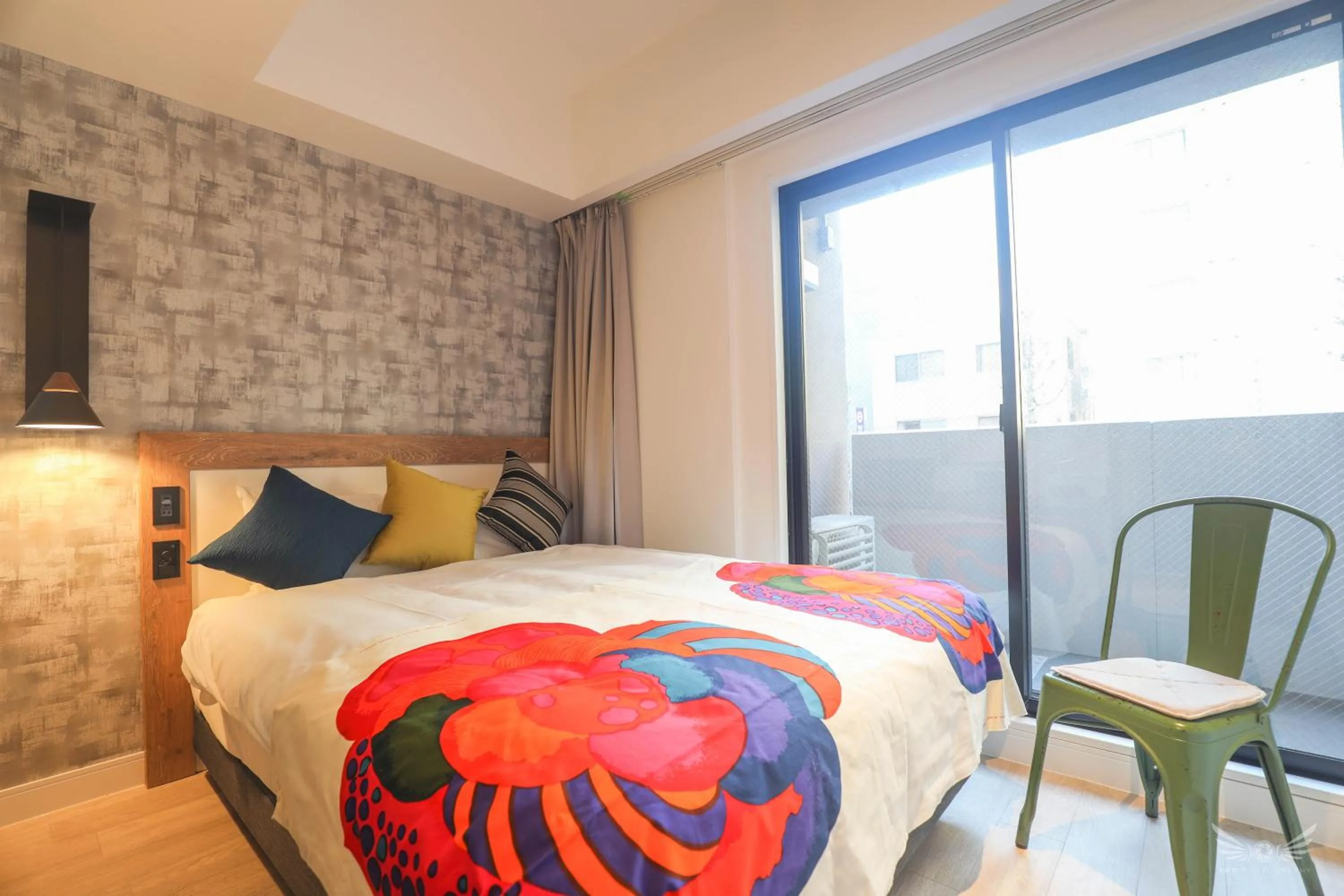 Bed in FFFFFF Hotel エフホテル