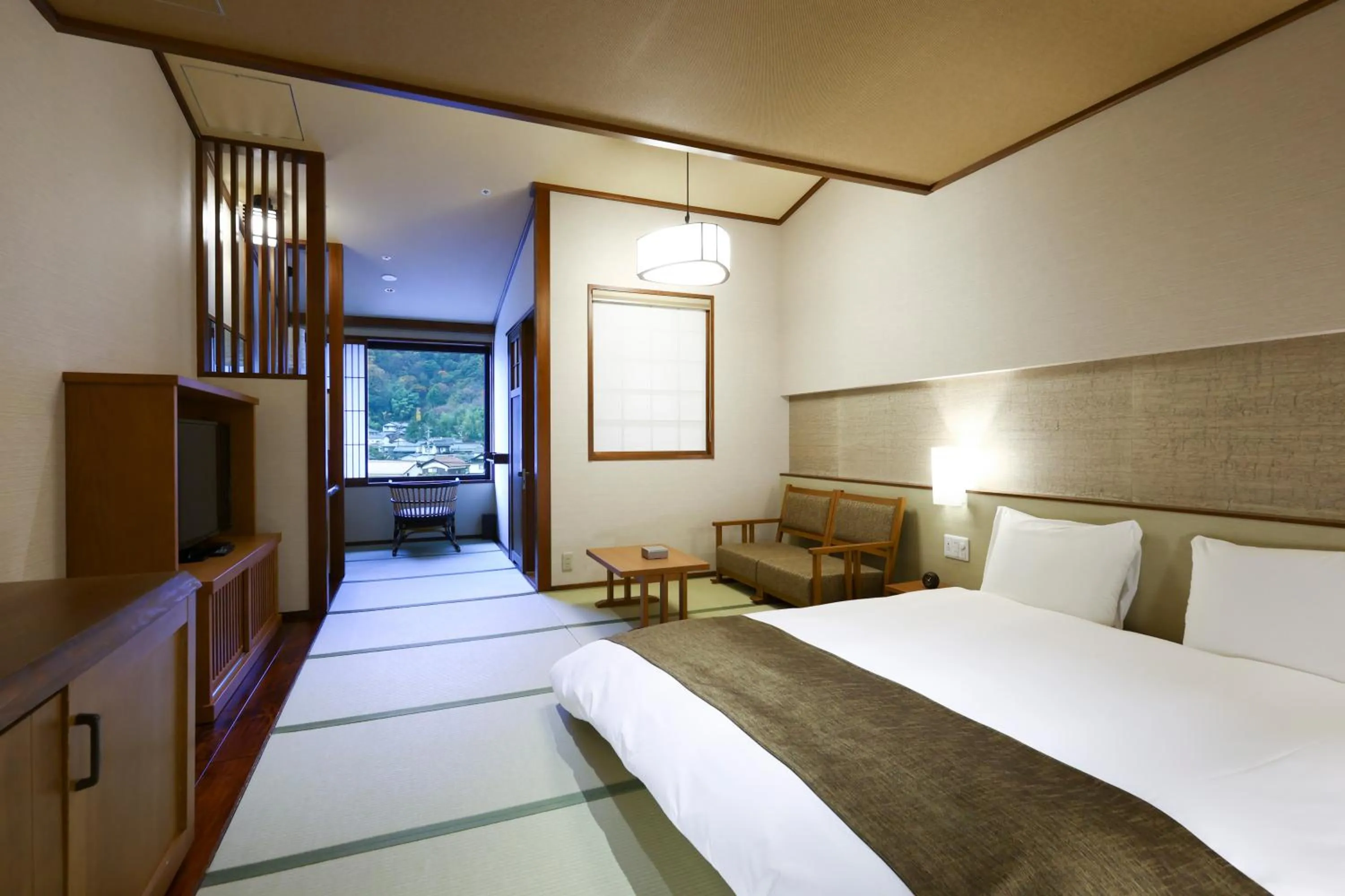 Photo of the whole room, Bed in Inishie no Yado Keiun