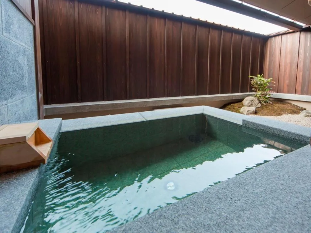 Hot Spring Bath in Inishie no Yado Keiun