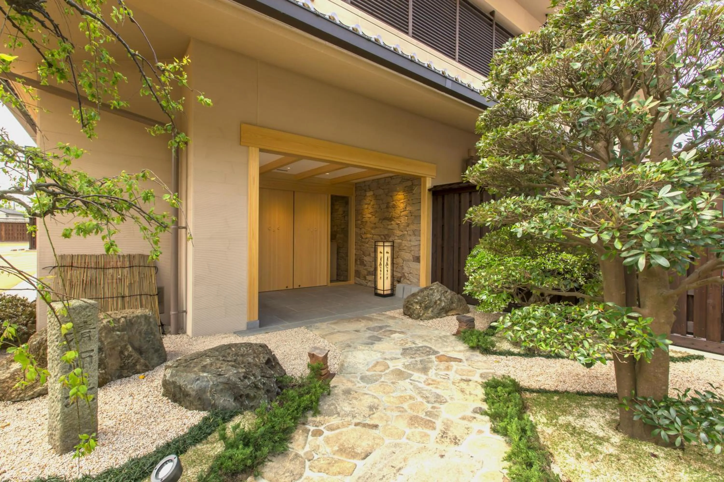 Facade/entrance in Oyado Tsukiyo no Usagi