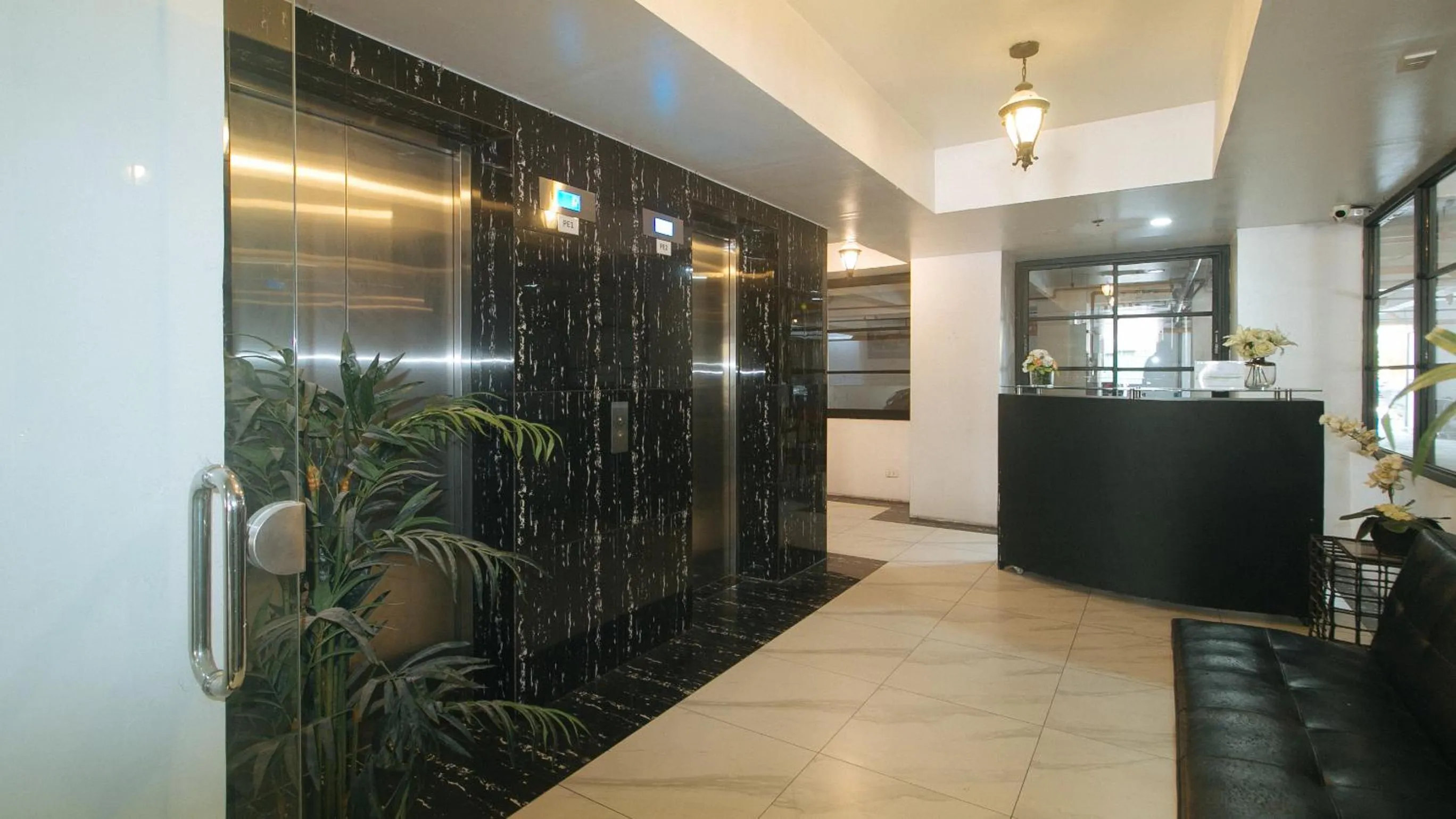 Lobby or reception in 59 Xavierville by RedDoorz