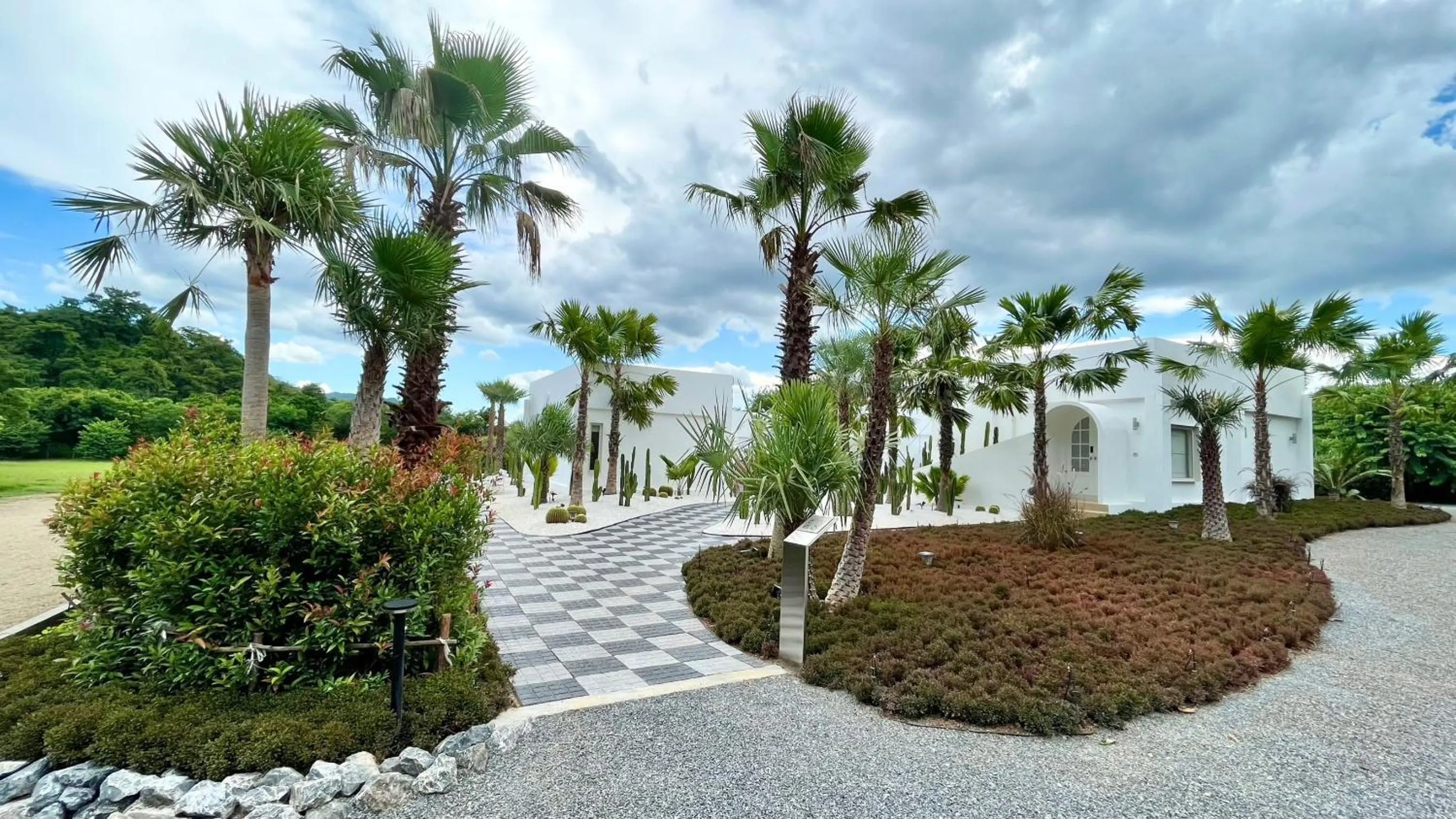 Facade/entrance in ทิพย์วาริน รีสอร์ท เขาใหญ่