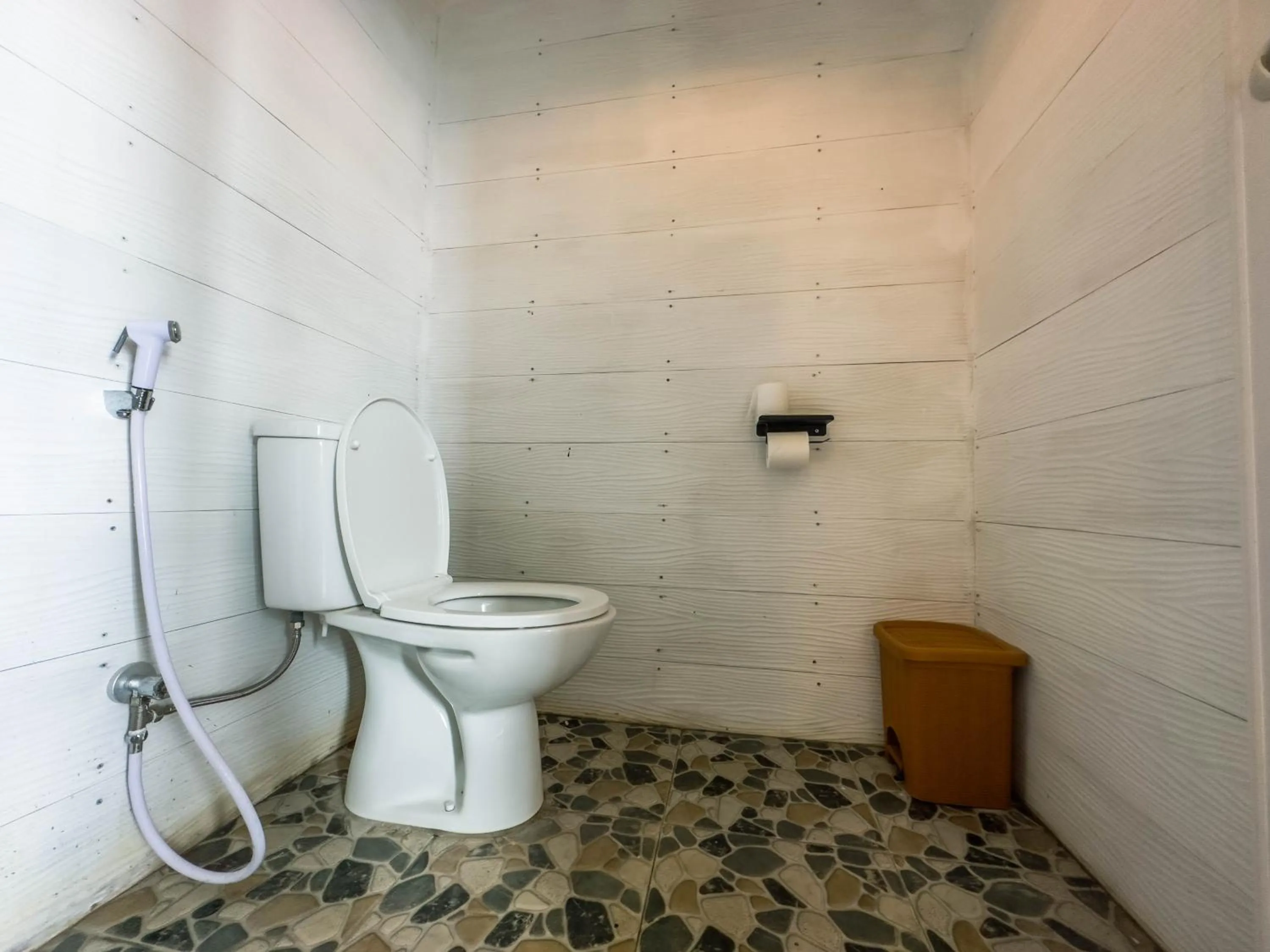 Toilet in Alam Kita Glamping & Plantation