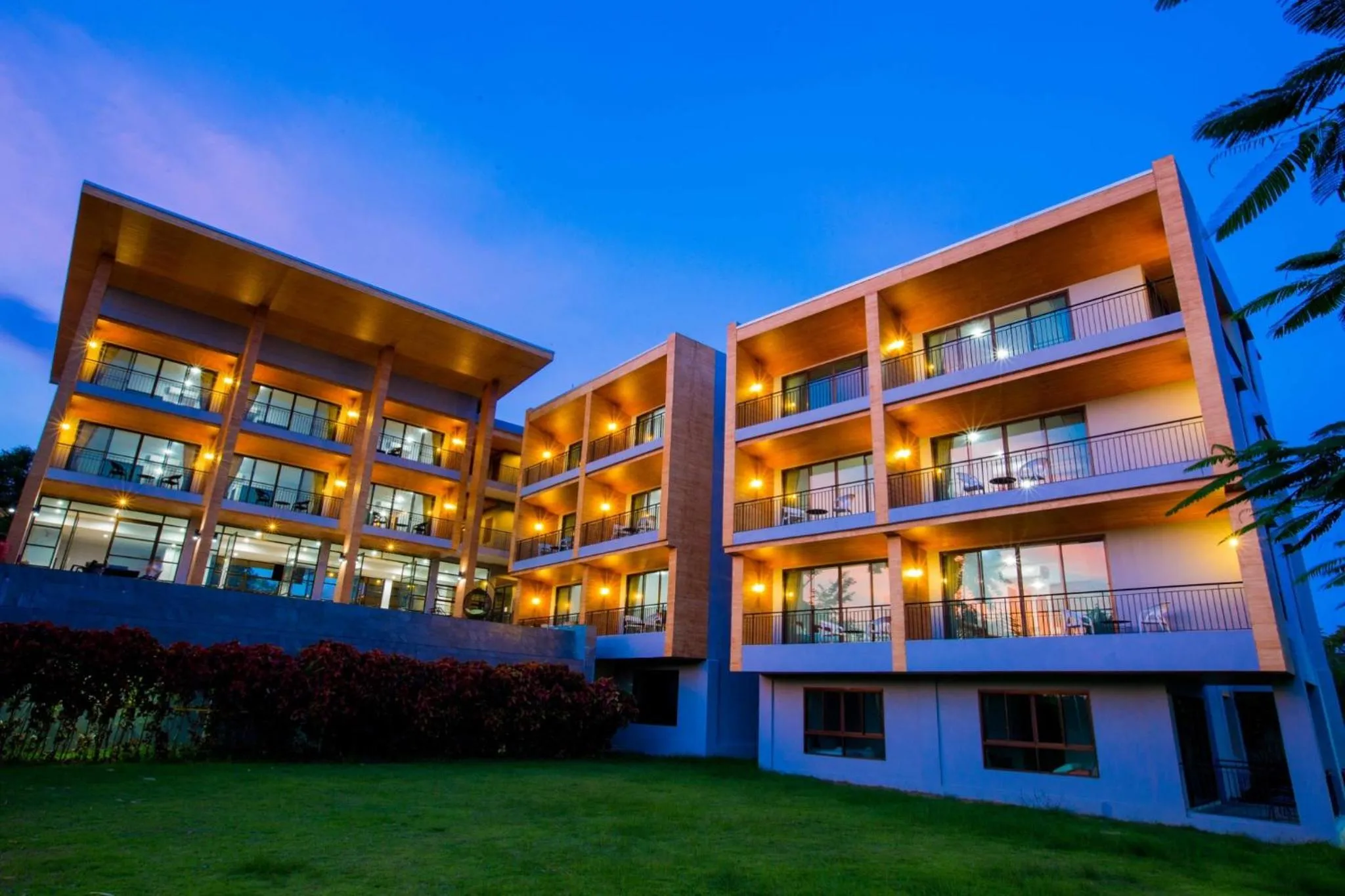 The Earth Anthioch Khao Yai