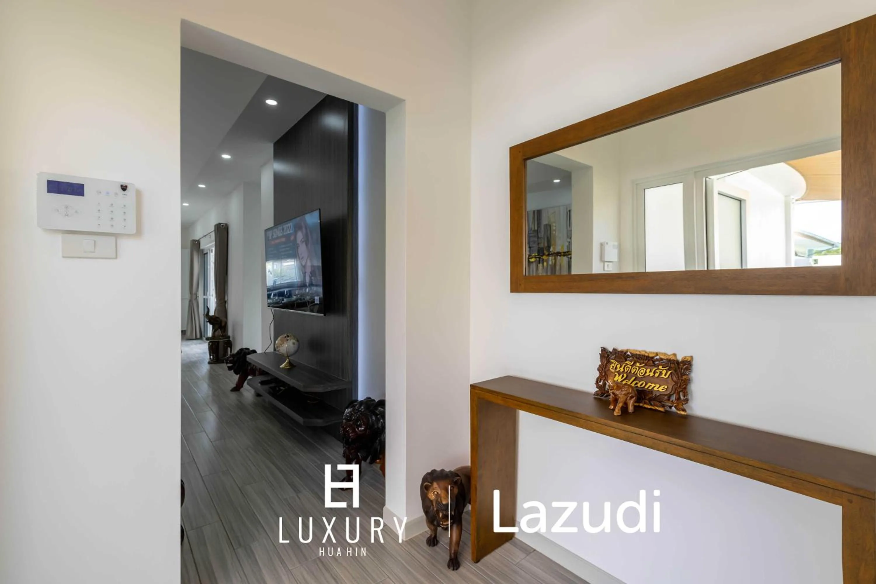 New Modern 3 Bedroom Pool Villa MS24