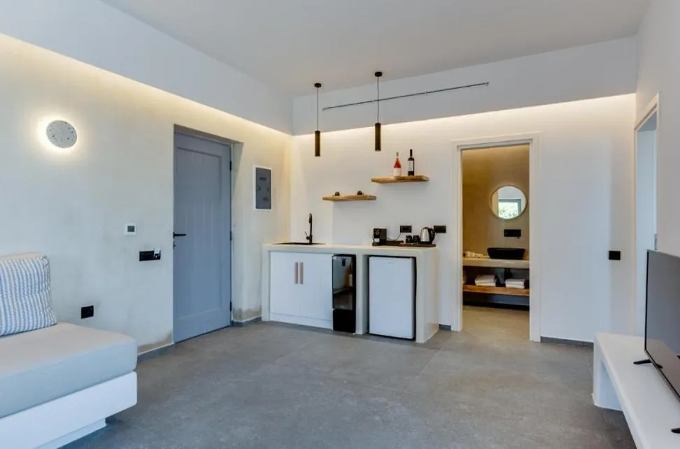 Kitchen or kitchenette in Elements Cozy Suites Pyrgos