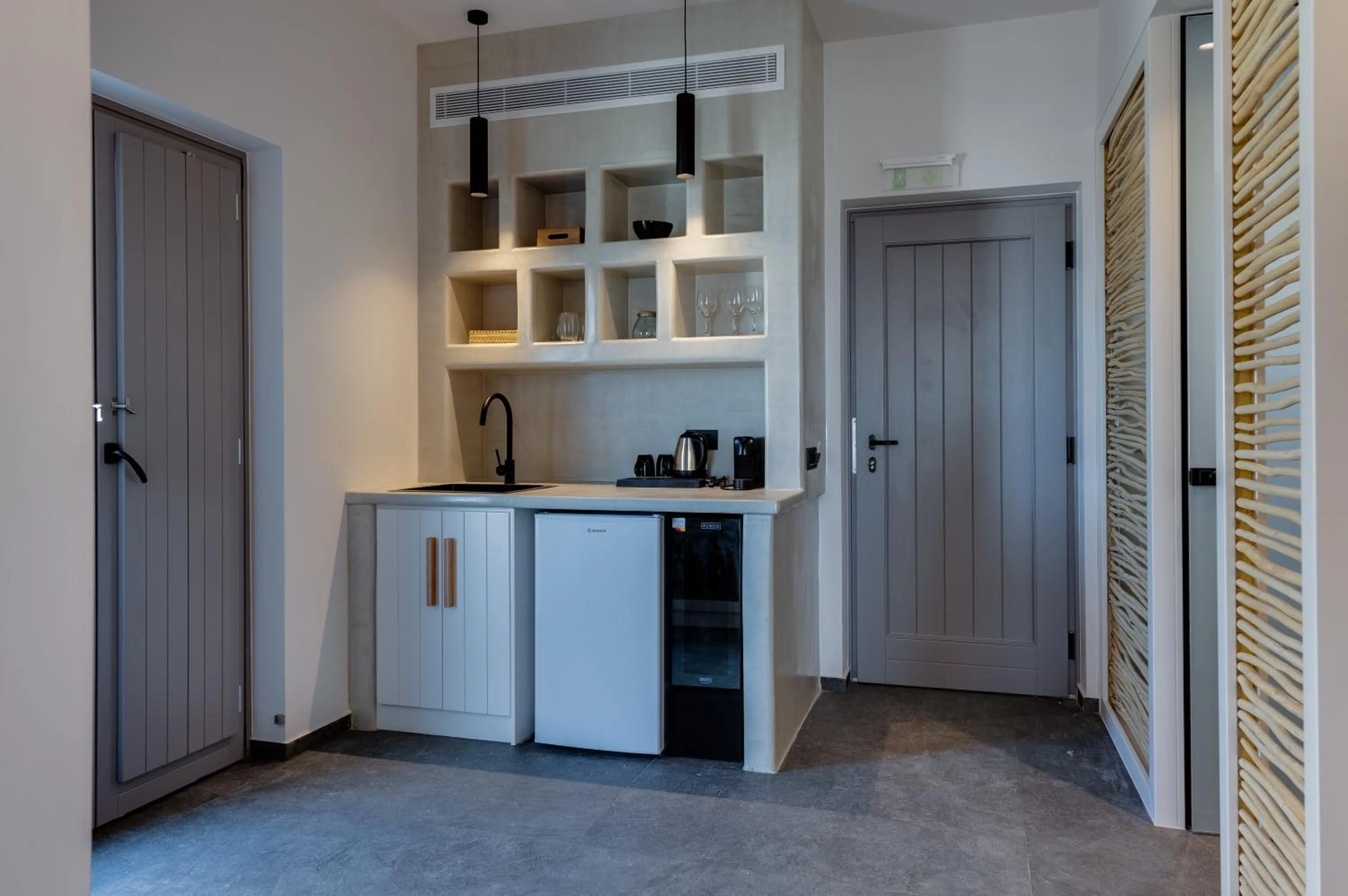 Kitchen or kitchenette in Elements Cozy Suites Pyrgos