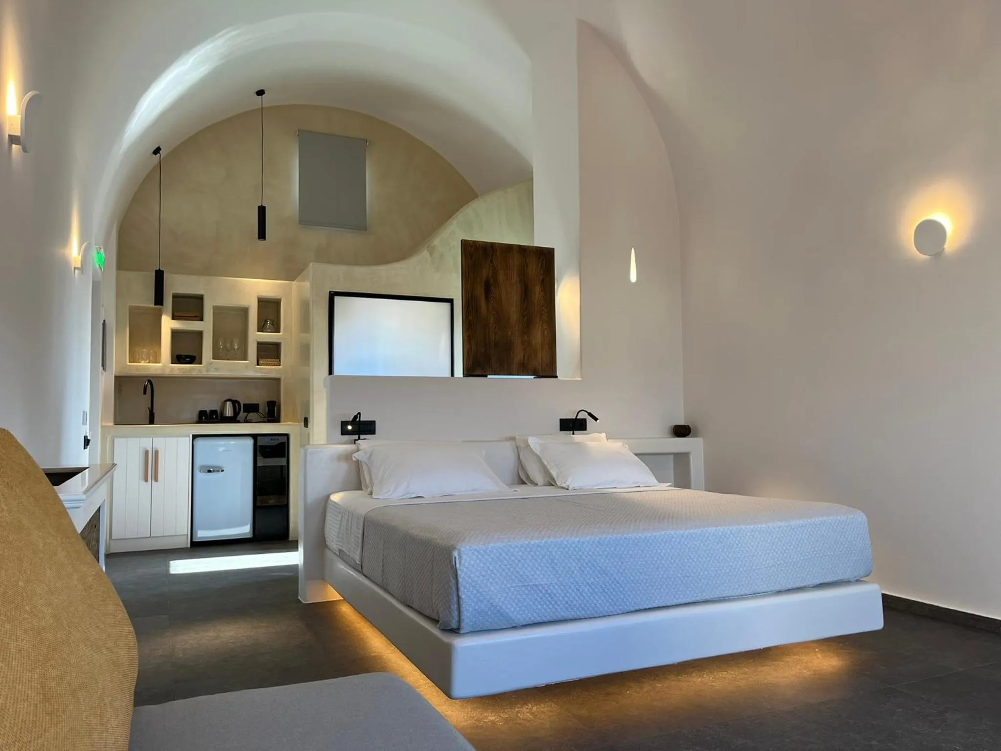 Bedroom, Bed in Elements Cozy Suites Pyrgos