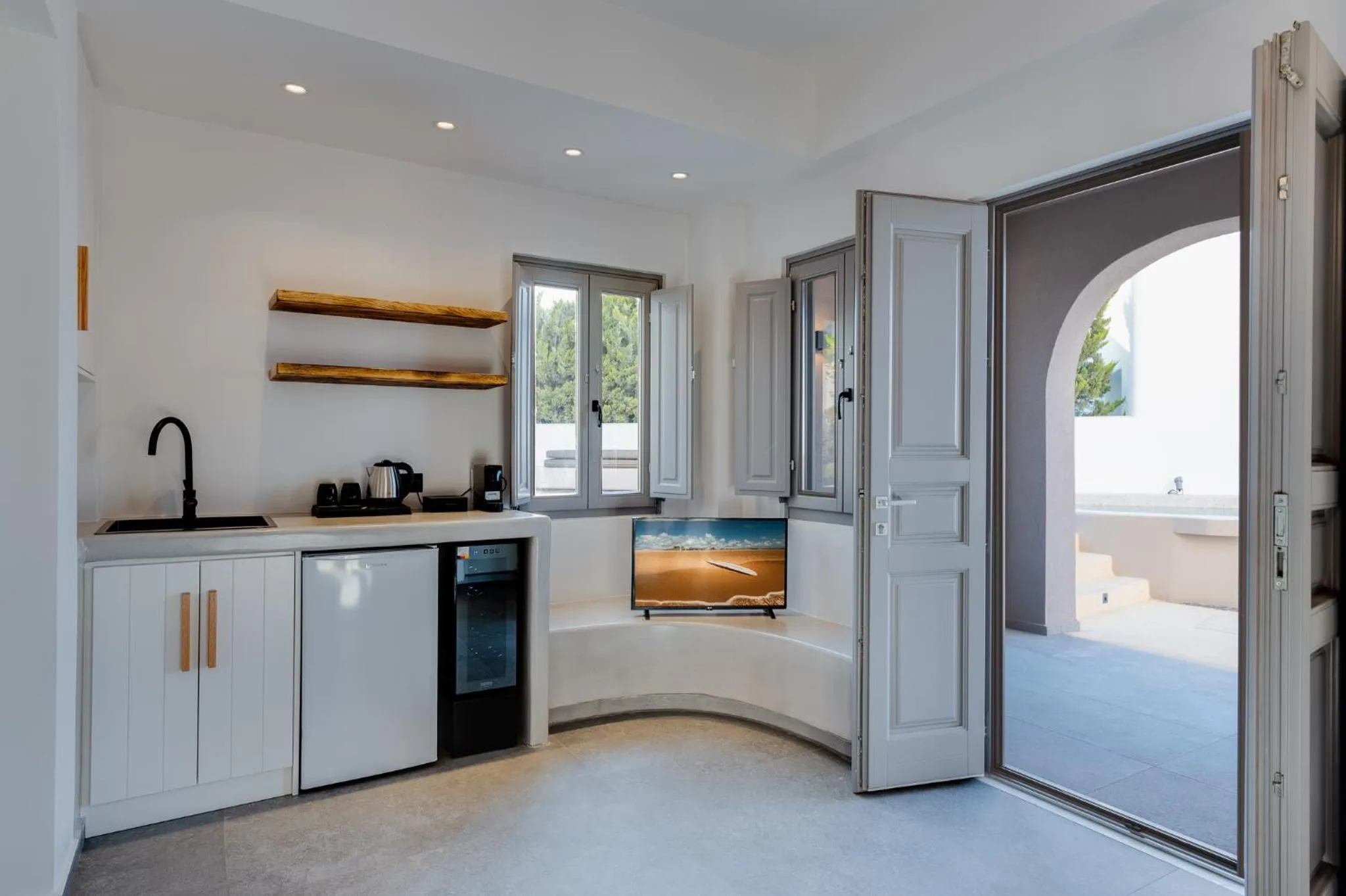 Kitchen or kitchenette in Elements Cozy Suites Pyrgos