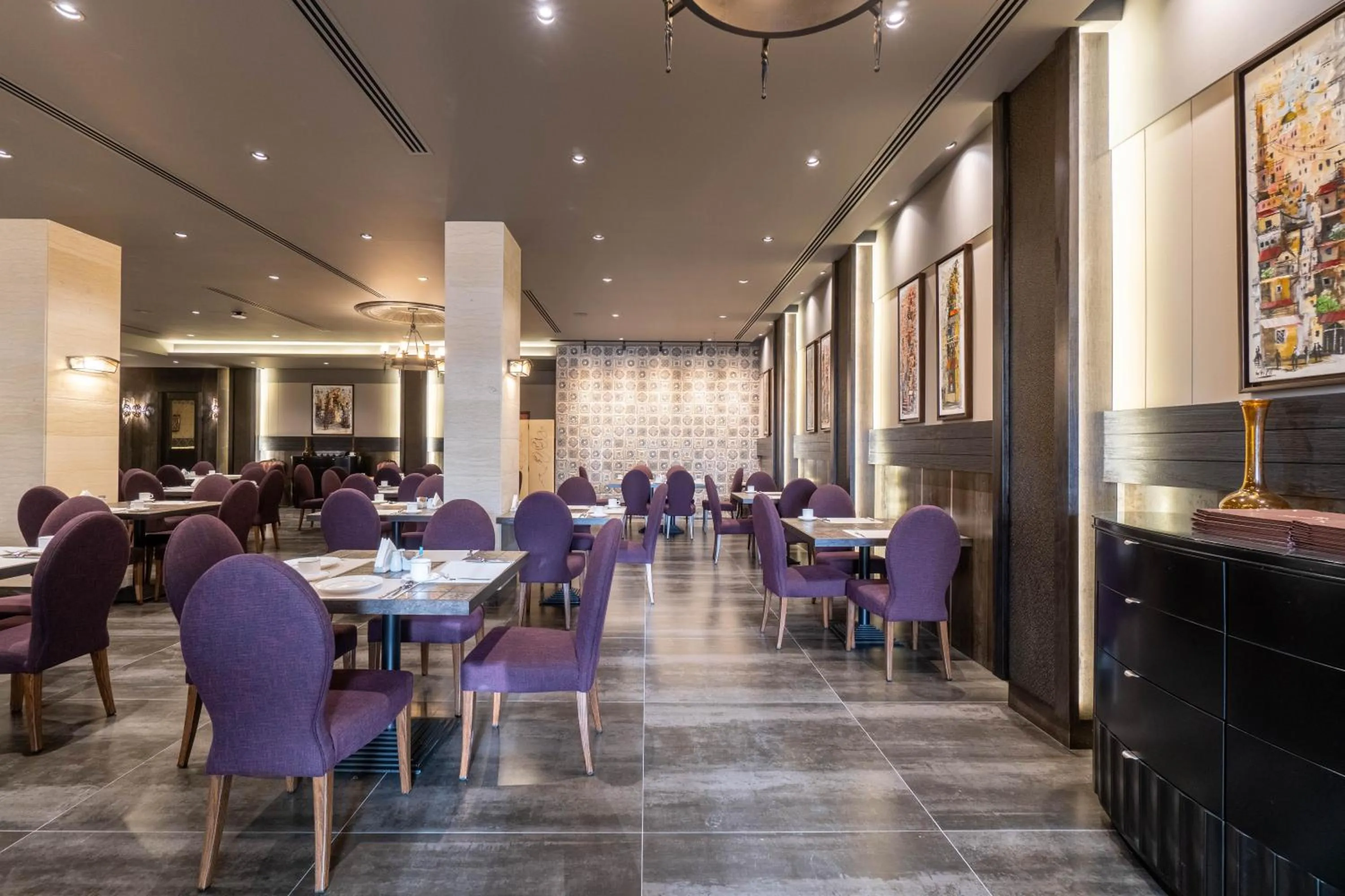 Restaurant/places to eat in Ambassador, a Boutique Hotel