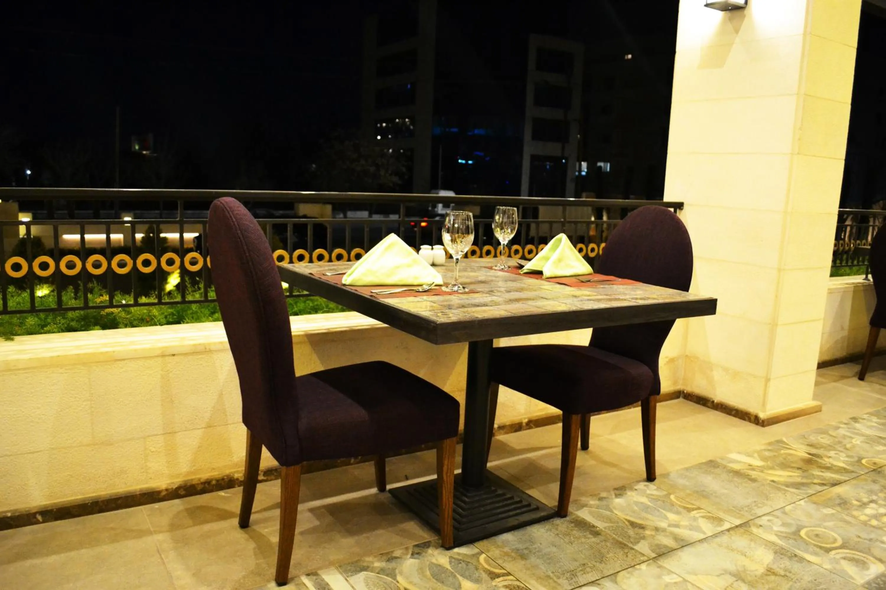 Restaurant/places to eat in Ambassador, a Boutique Hotel