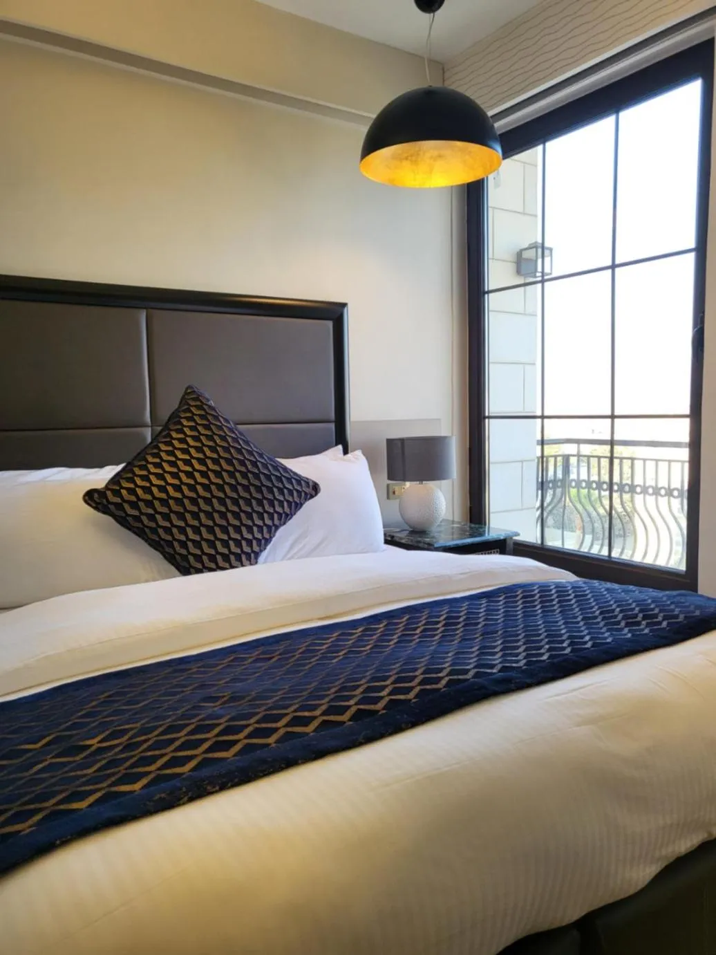 View (from property/room), Bed in Ambassador, a Boutique Hotel