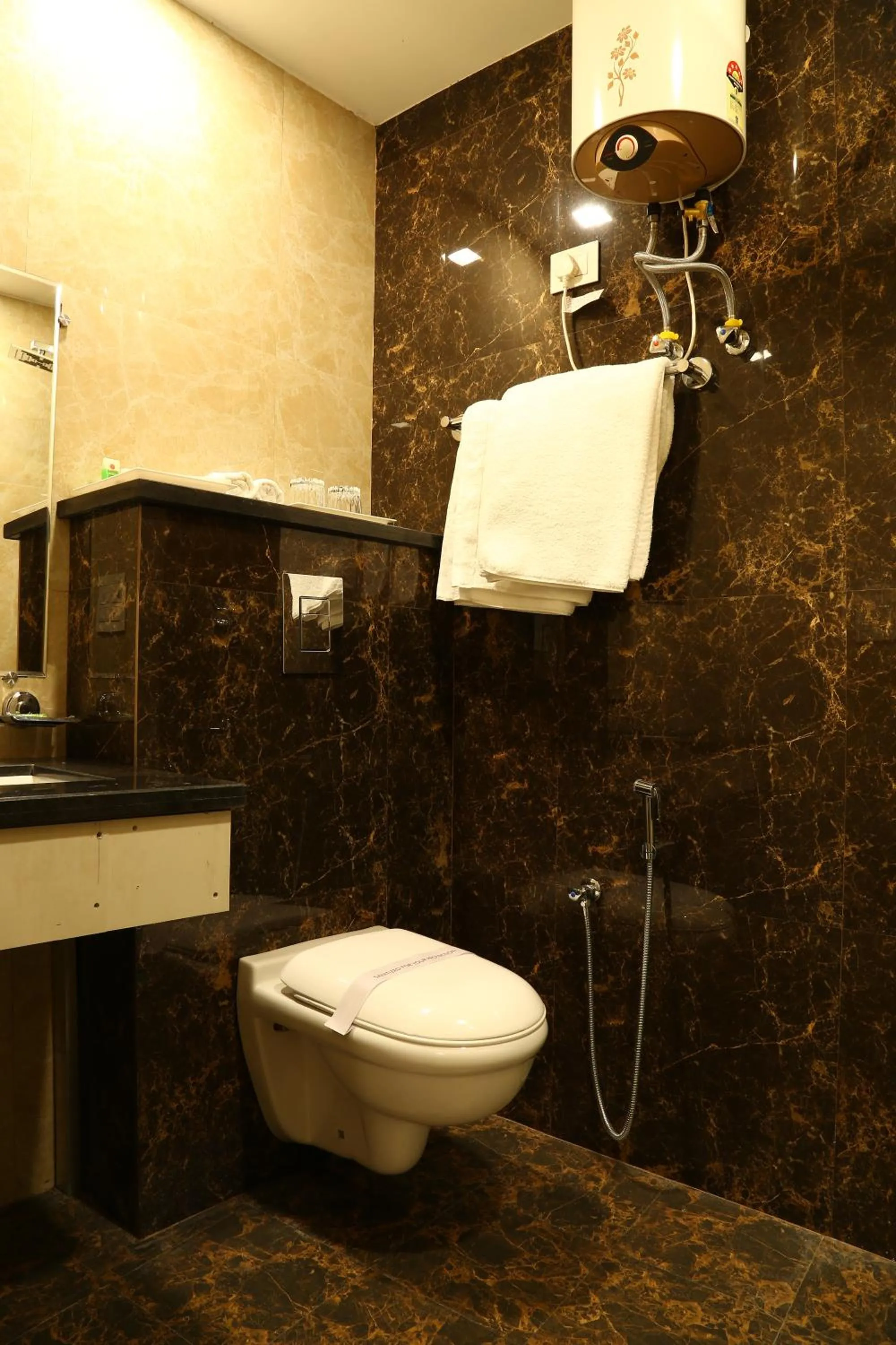 Bathroom in Hotel Kush Ganga - 50 Meter from Har ki Pauri, Haridwar