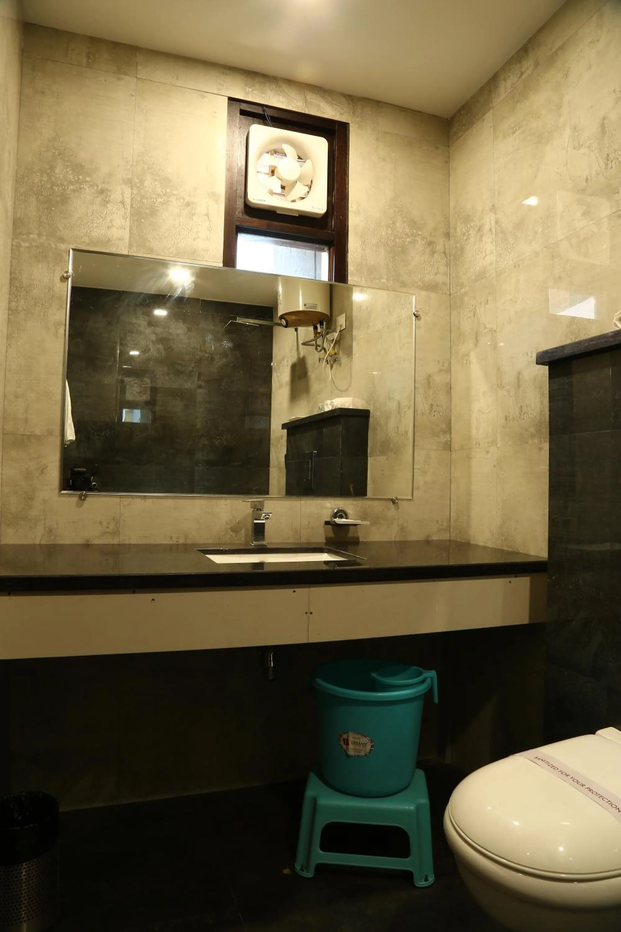 Bathroom in Hotel Kush Ganga - 50 Meter from Har ki Pauri, Haridwar