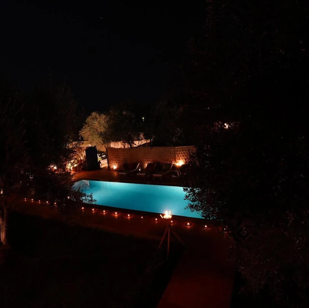 Pool view in Beldicolors