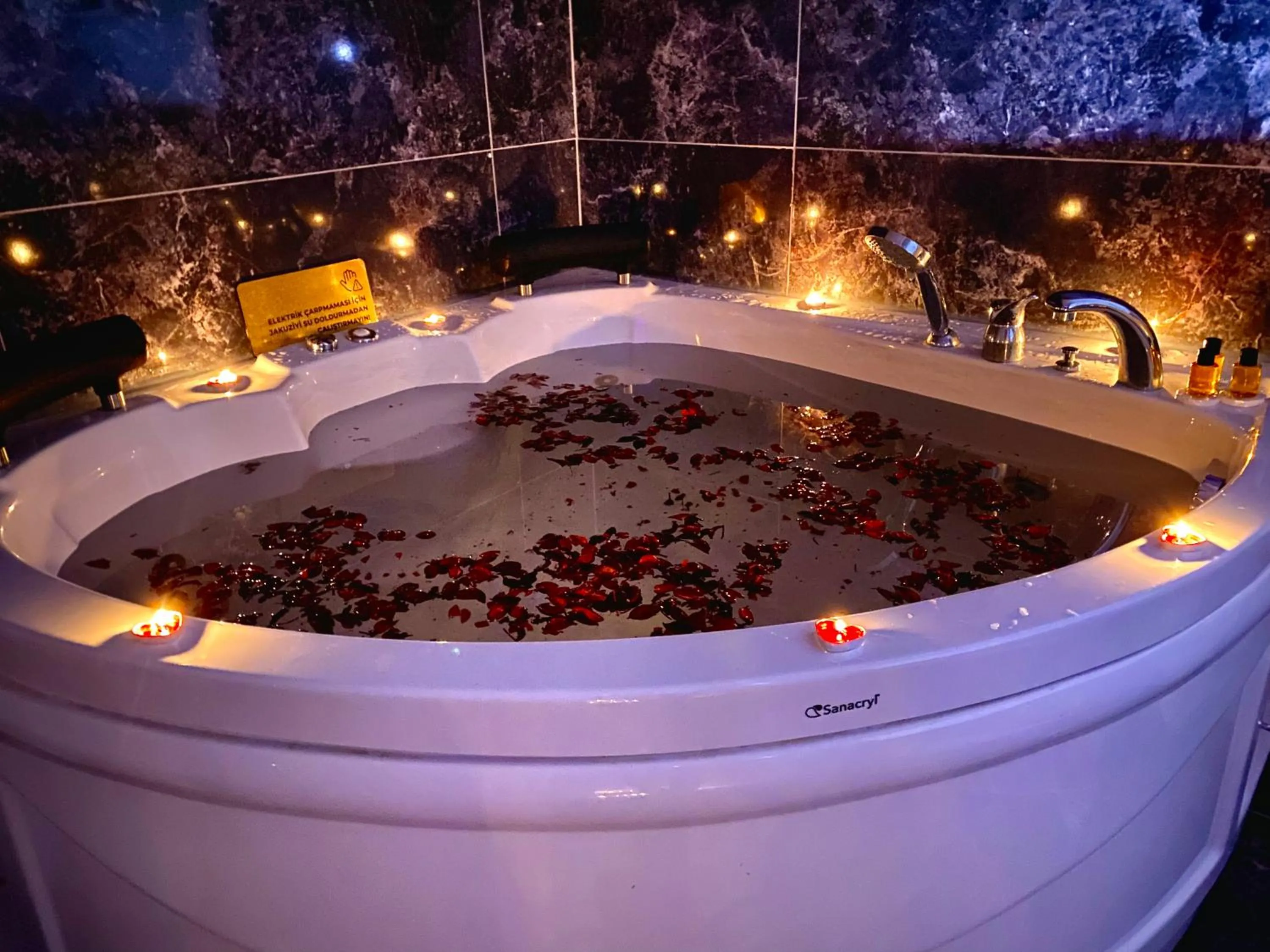 Spa and wellness centre/facilities in iNALENS AİRPORT HOTEL