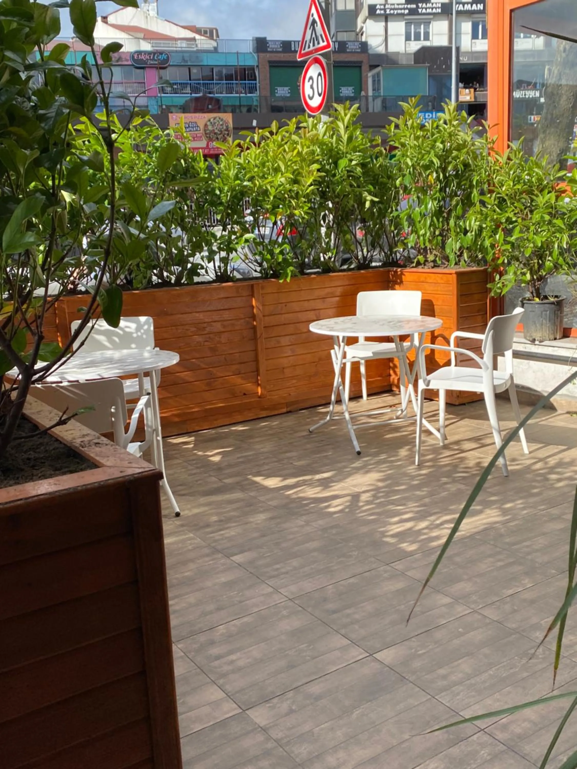 Patio in iNALENS AİRPORT HOTEL