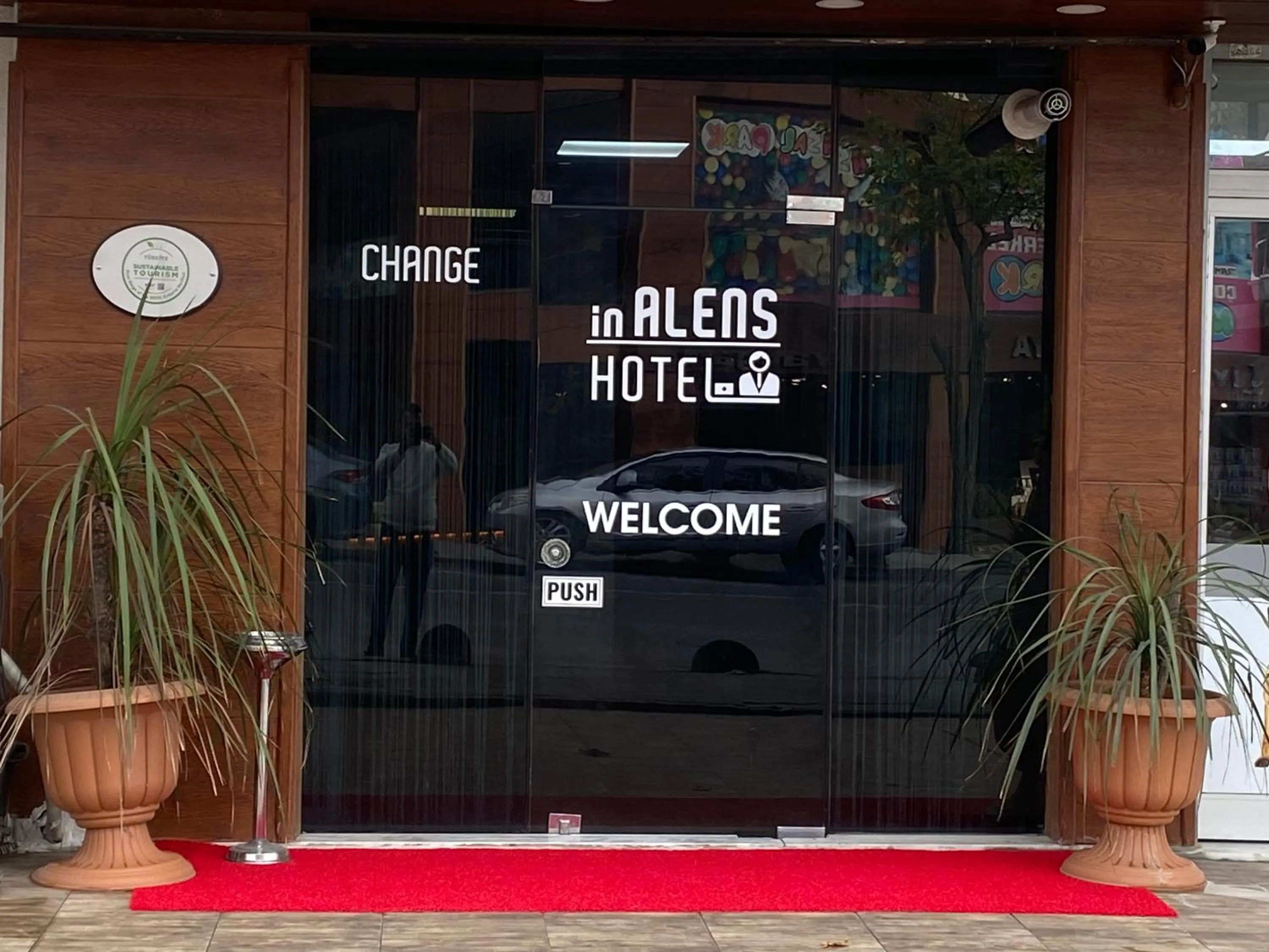 Facade/entrance in iNALENS AİRPORT HOTEL