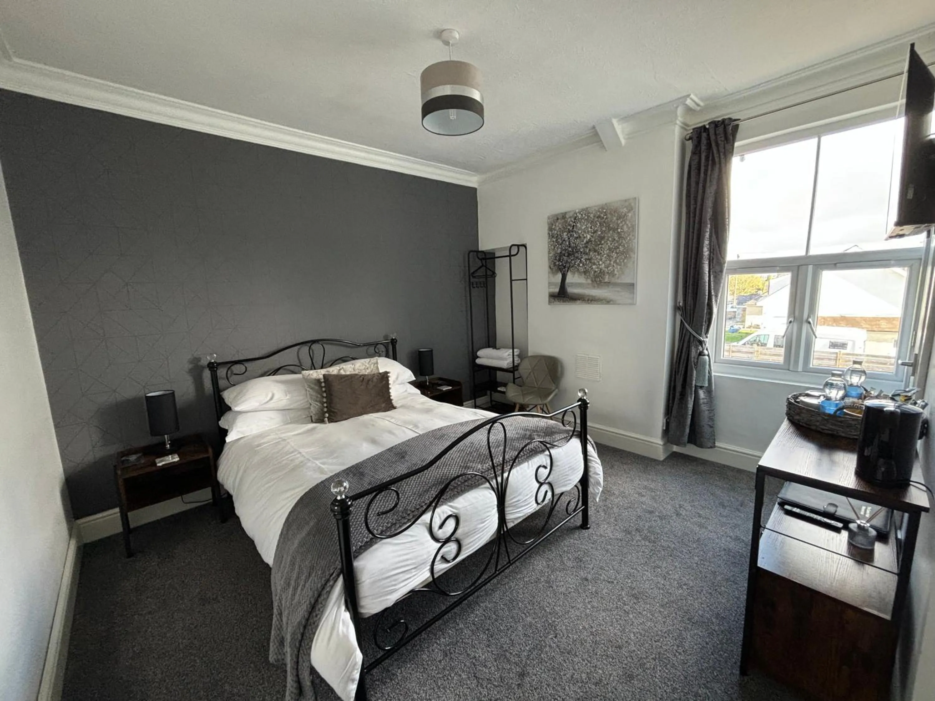 Bed in The Queens Hotel Harlech